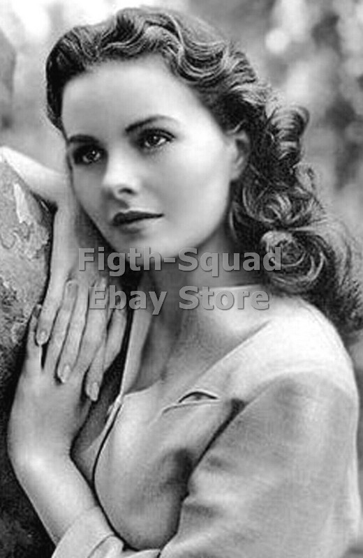 Picture Photo Pinup beautiful woman 5898