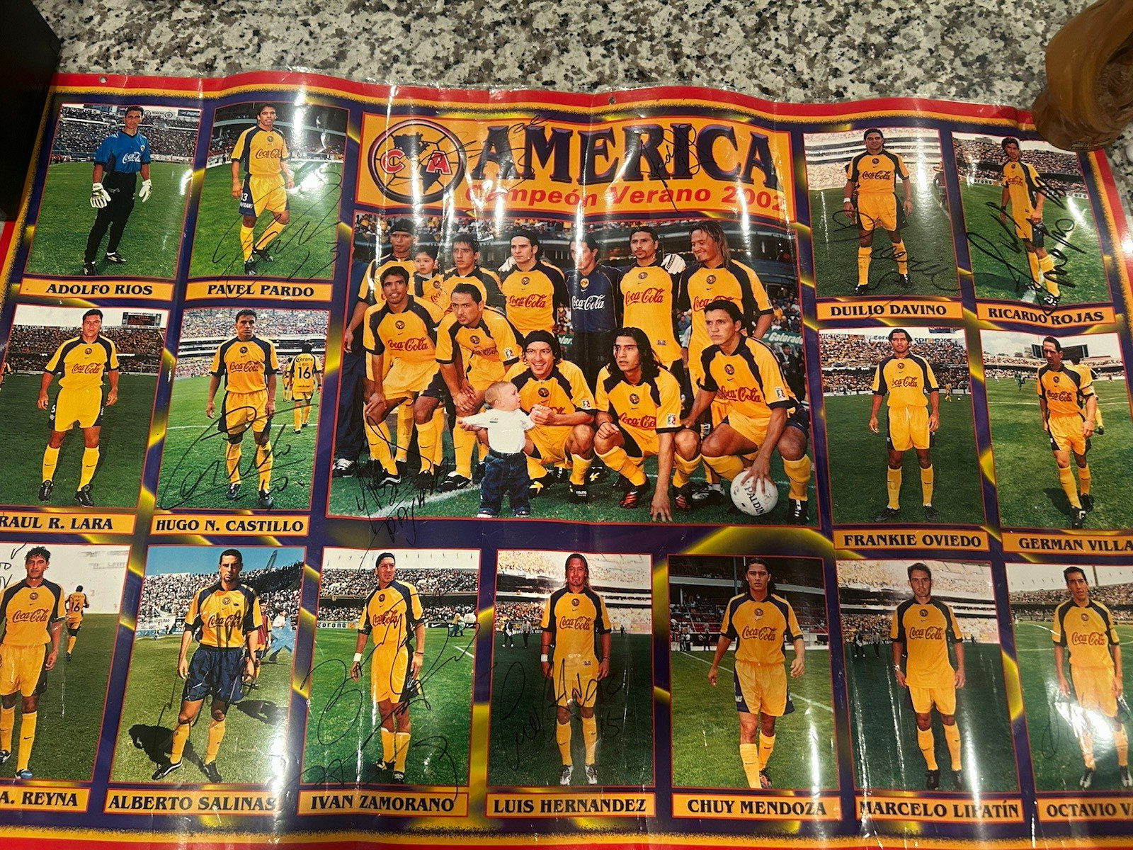 Signed Club America Campeon Verano 2002 Poster