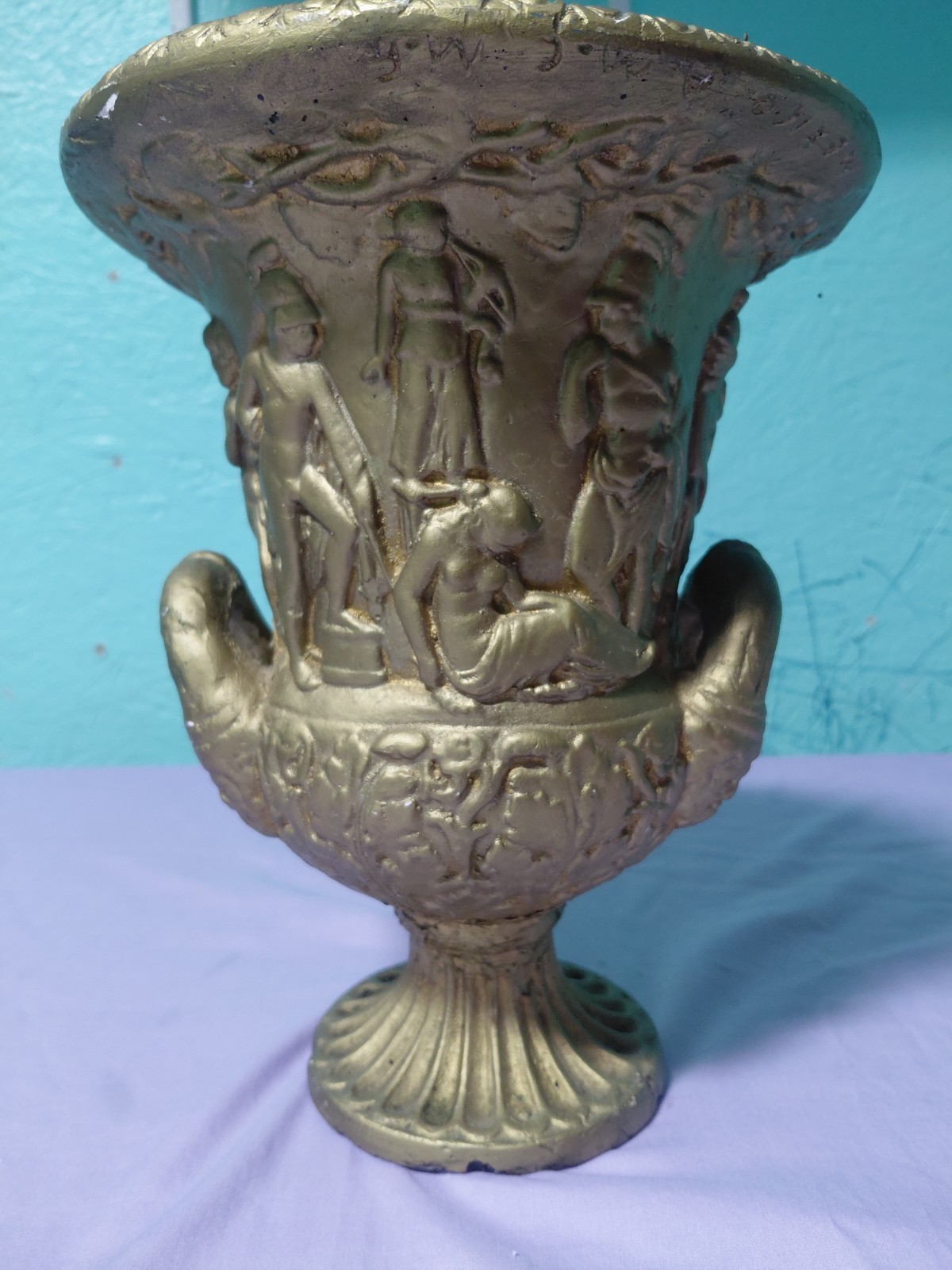 Medici vase, Greek Mythology, Vintage plaster urn 