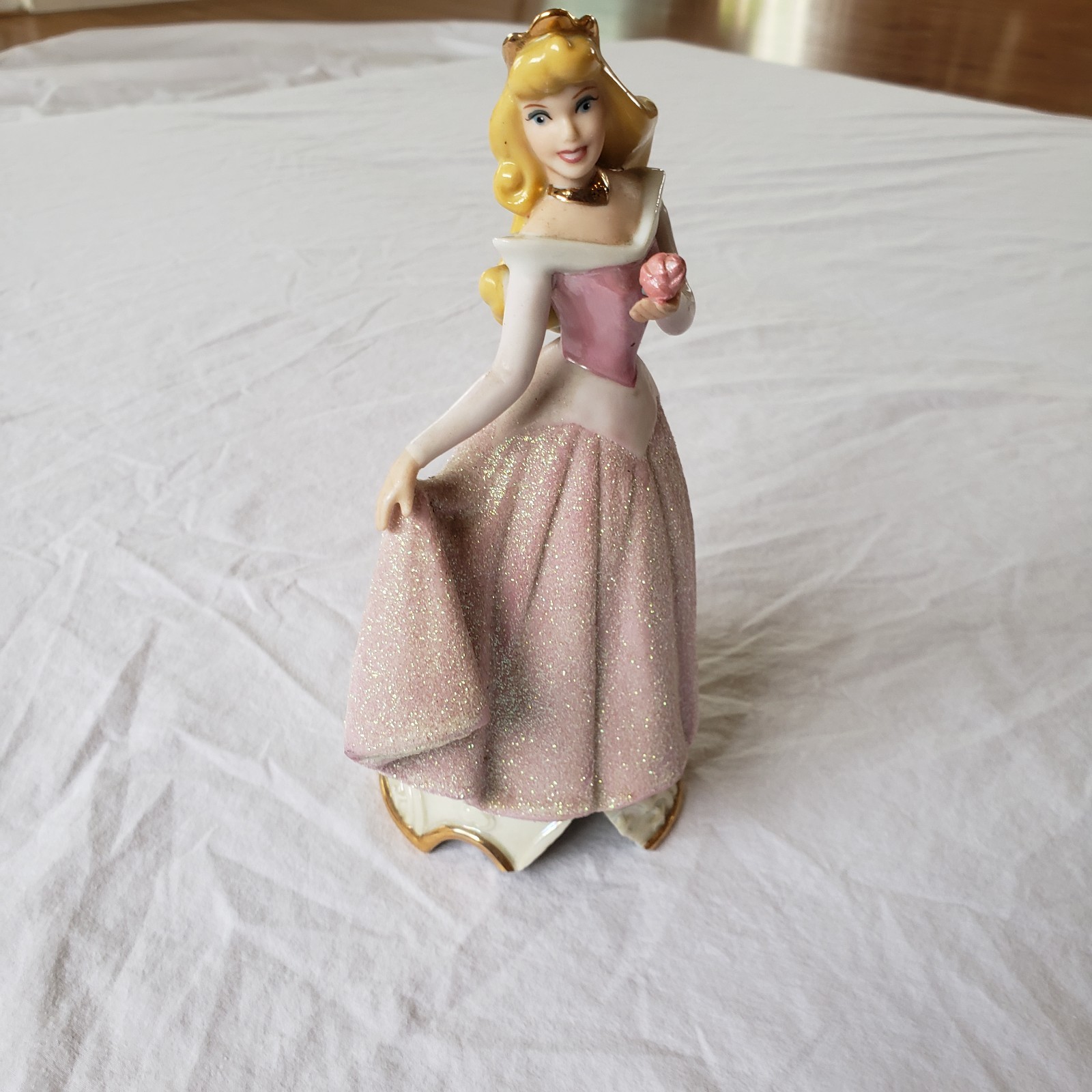 Disney AURORA Sleeping Beauty Glitter Sparkle Dress Porcelain Figurine VTG 7”