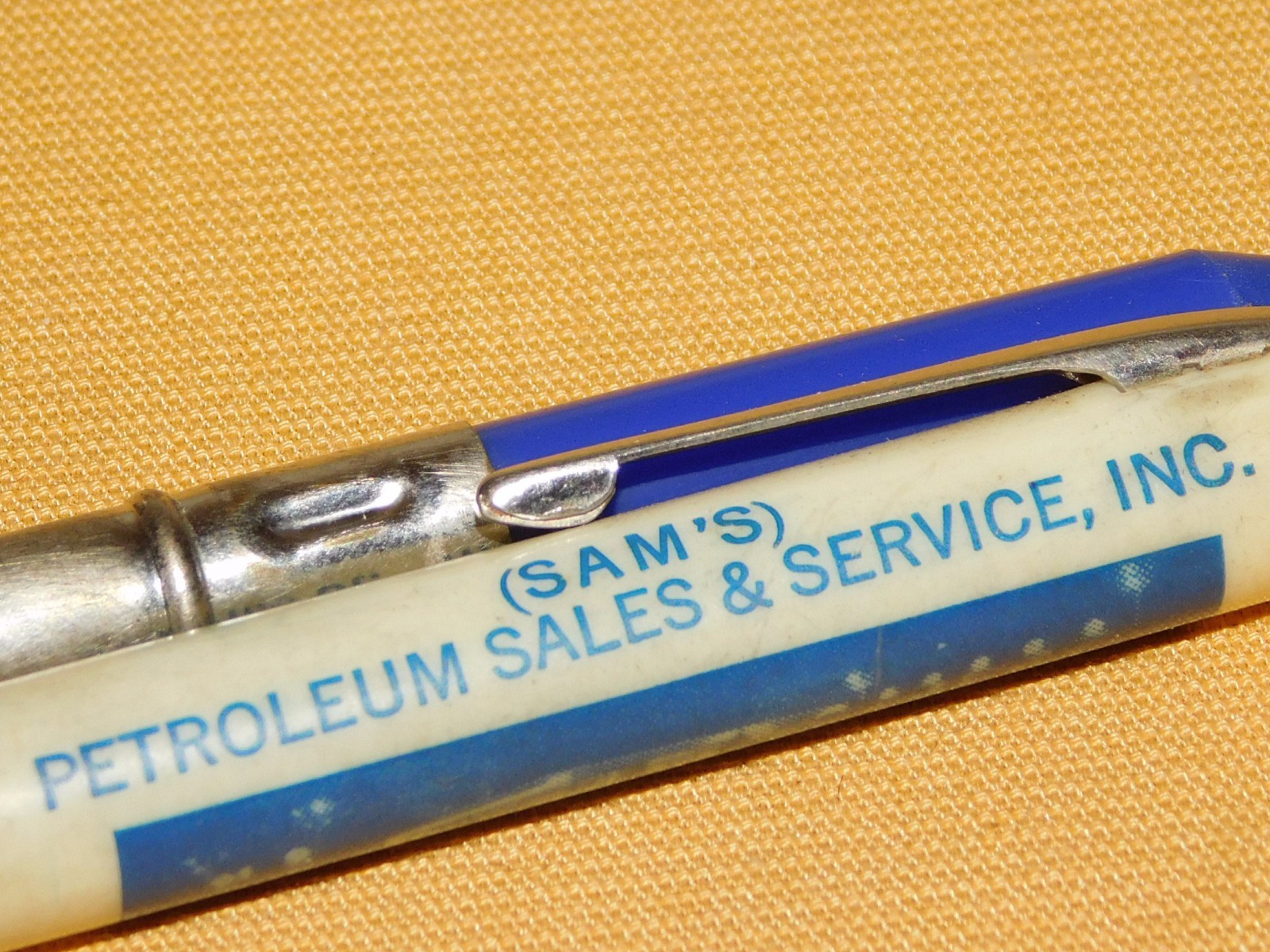 VINTAGE SAM'S PETROLEUM SALES & SERVICE TRUCK CENTER BUFFALO NY  SOUVENIR PEN