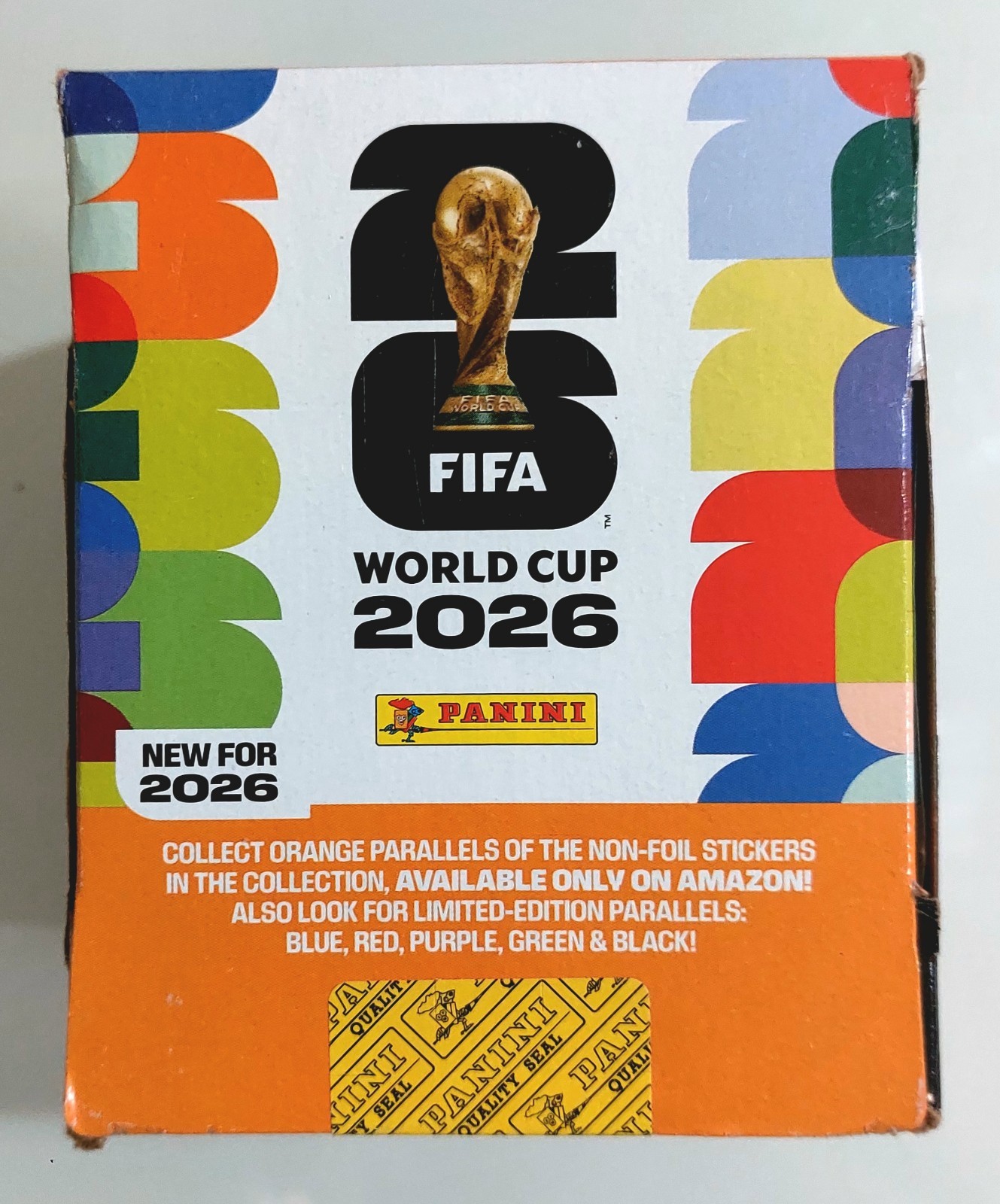 Panini FIFA World Cup 2026 AMAZON EXCLUSIVE Box 50 PACKETS - Suit Clutch