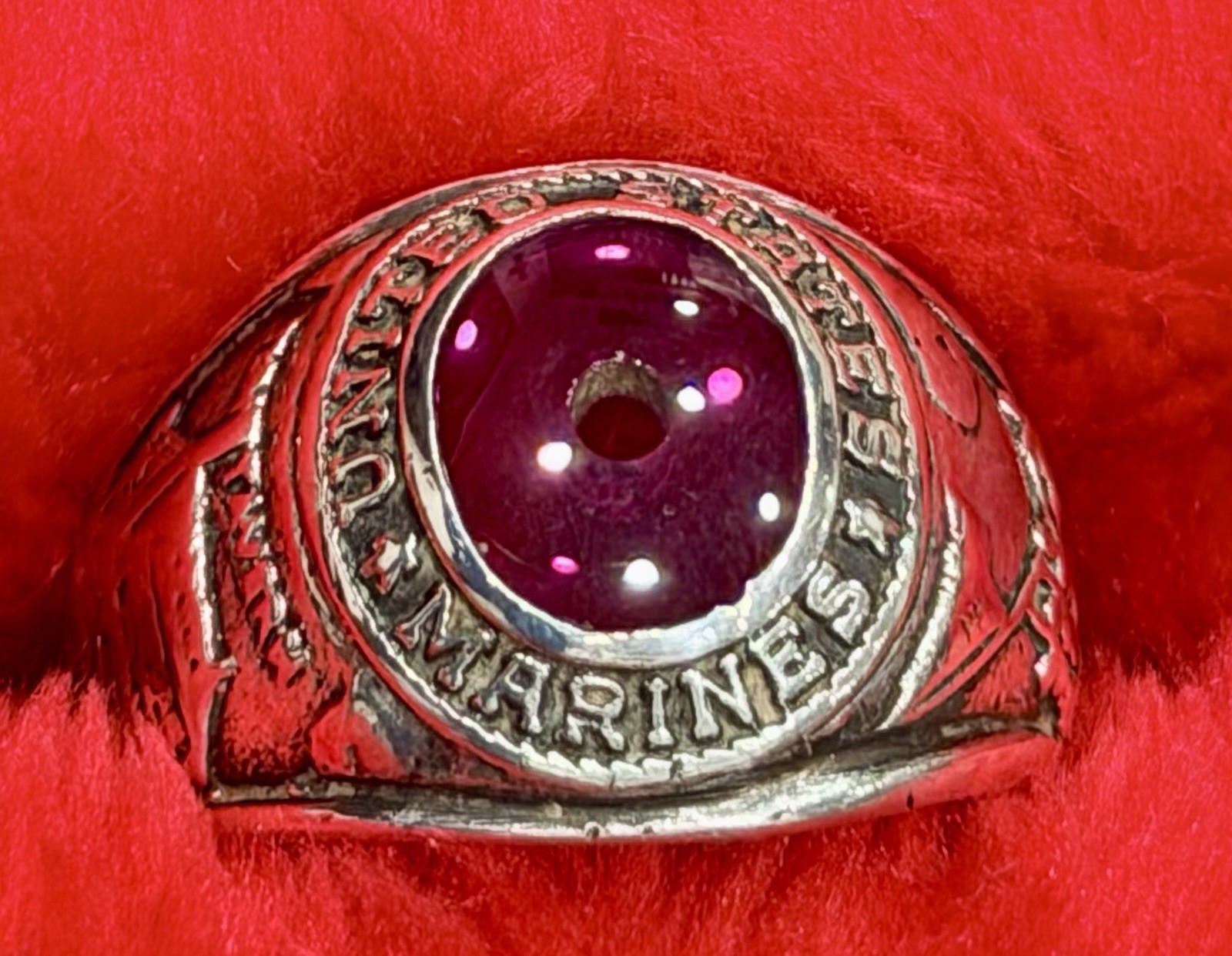 Vintage US Marines Sterling Silver Ring Red Stone 8g USMC Military As Is