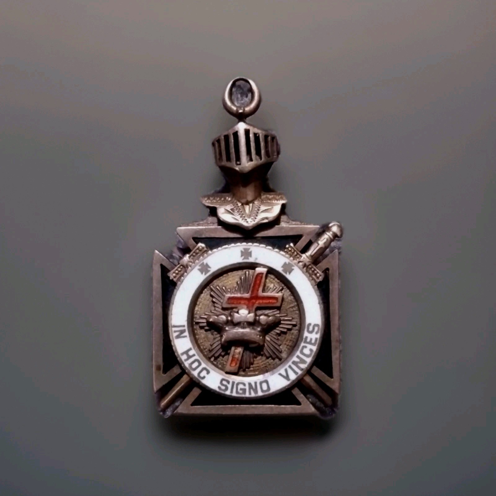 Vintage (very Unique) Double-Sided Knights Templar Masonic Pendant 