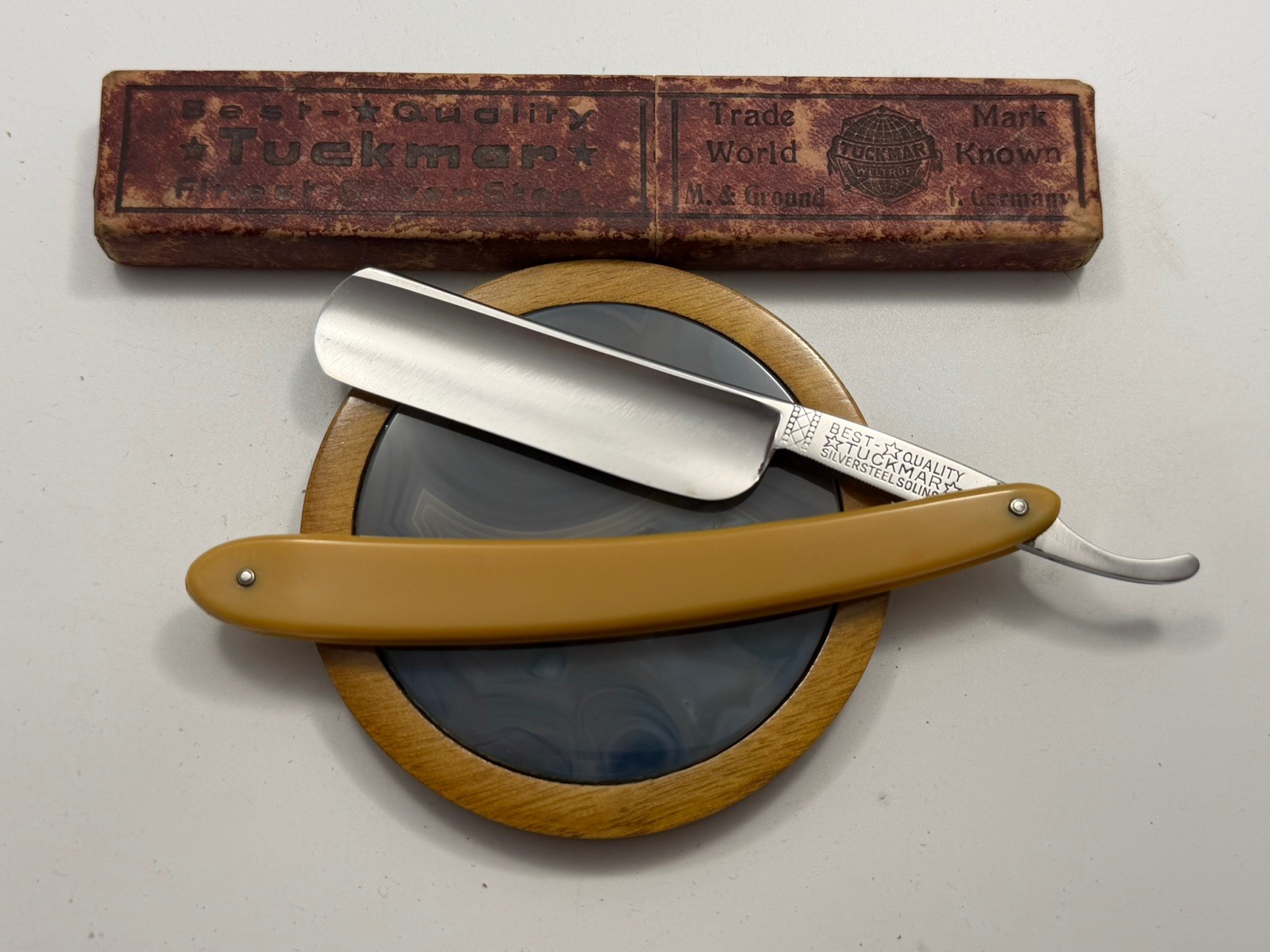 Vintage 13/16” TUCKMAR Best Quality 195 Razor Shave Ready Solingen Germany 