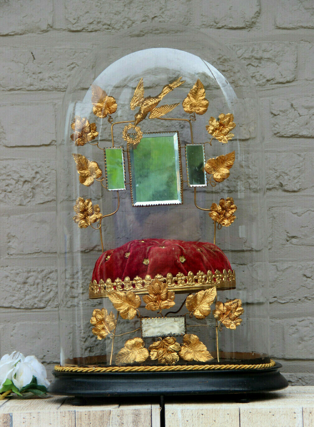 Antique Victorian Bridal wedding dome Globe Glass velvet 