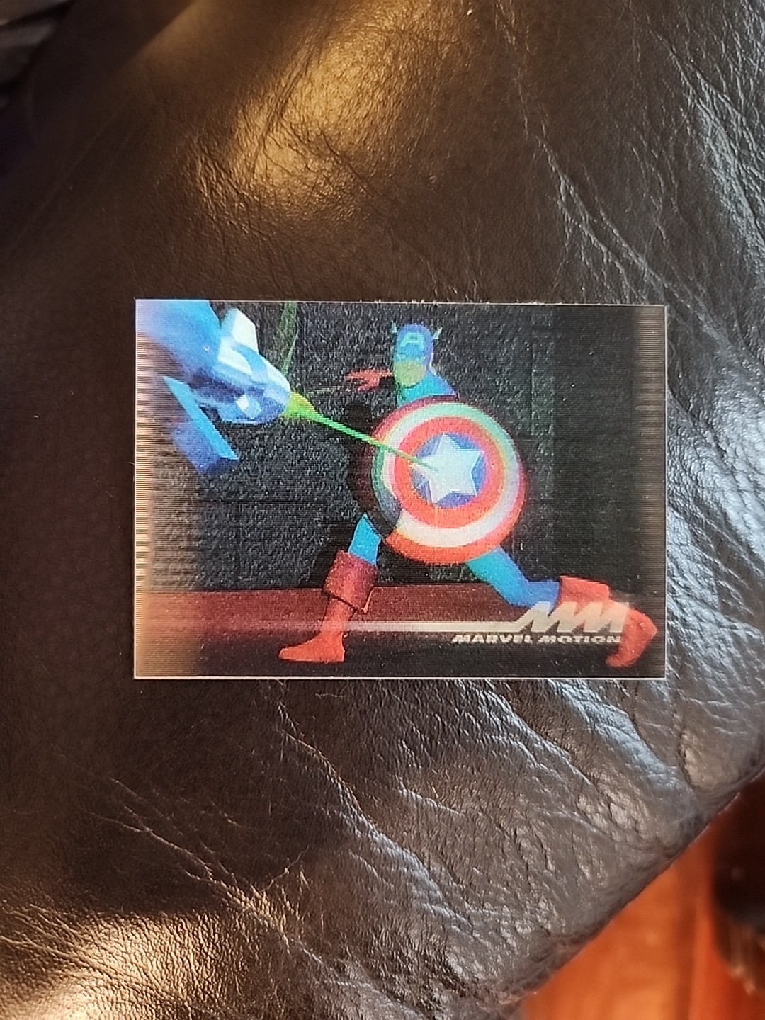 1996 MARVEL MOTION - MARVEL VISION CARD - CAPTAIN AMERICA 3D NICE