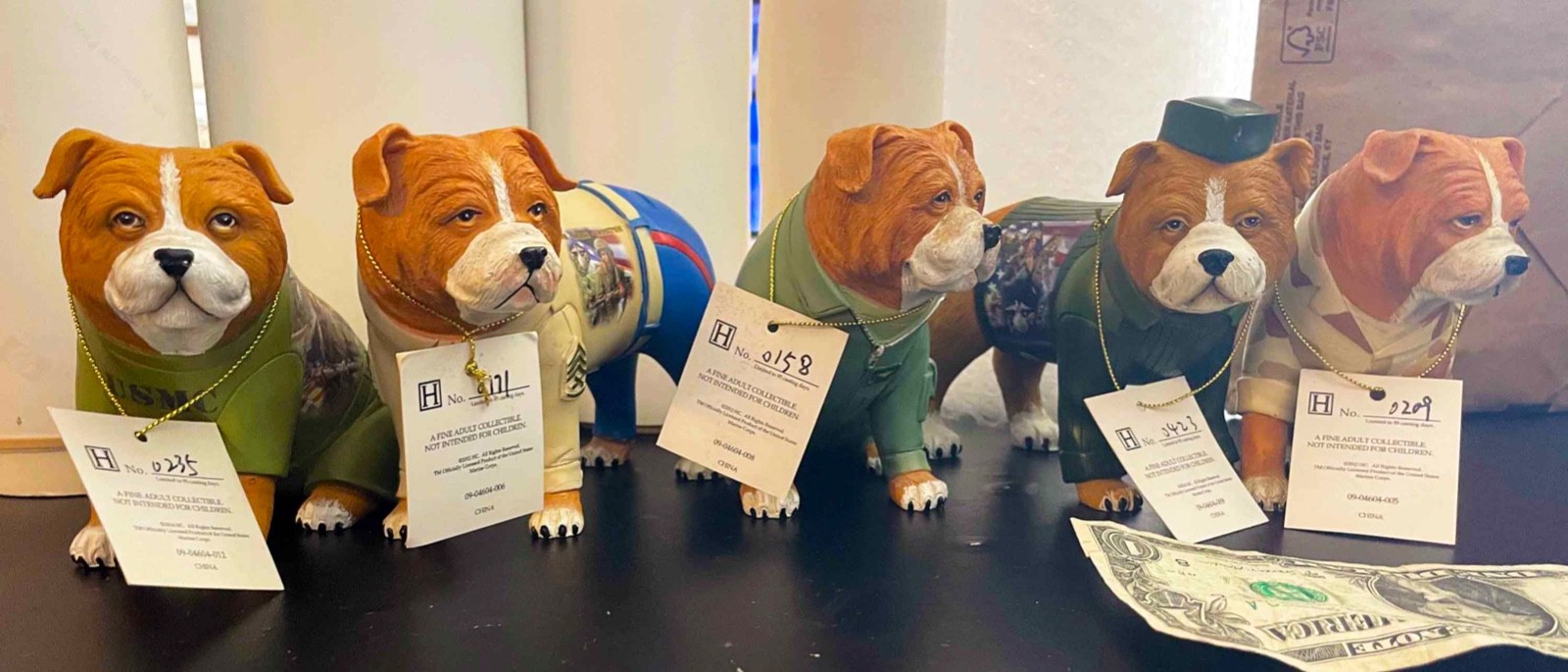 5 USMC BULLDOGS. The Hamilton Collection. Devil Dog Salute to Marines. Ltd Ed.
