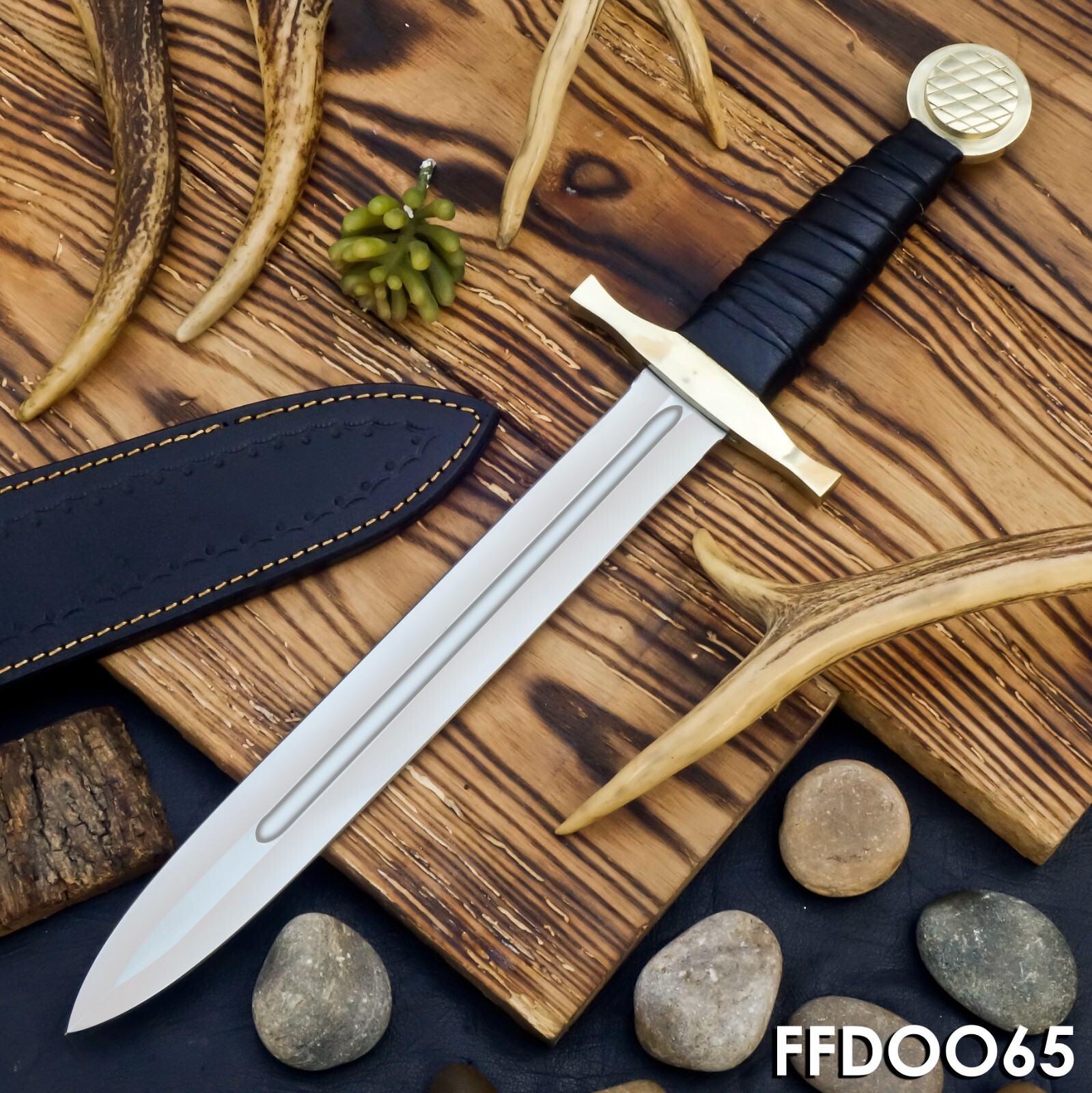 SHARD CUSTOM HAND FORGED SURVIVAL BATTLE READY SHORT SWORD W/Brass Guard+Sheath