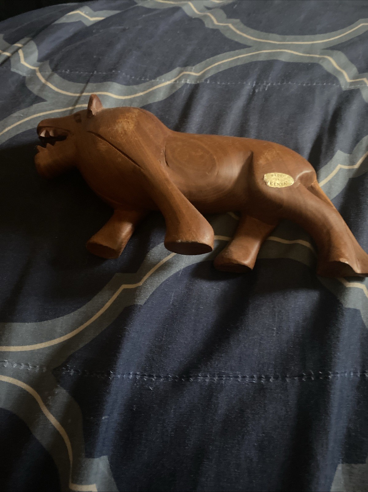 African Carved Lion Made In Kenya Vintage