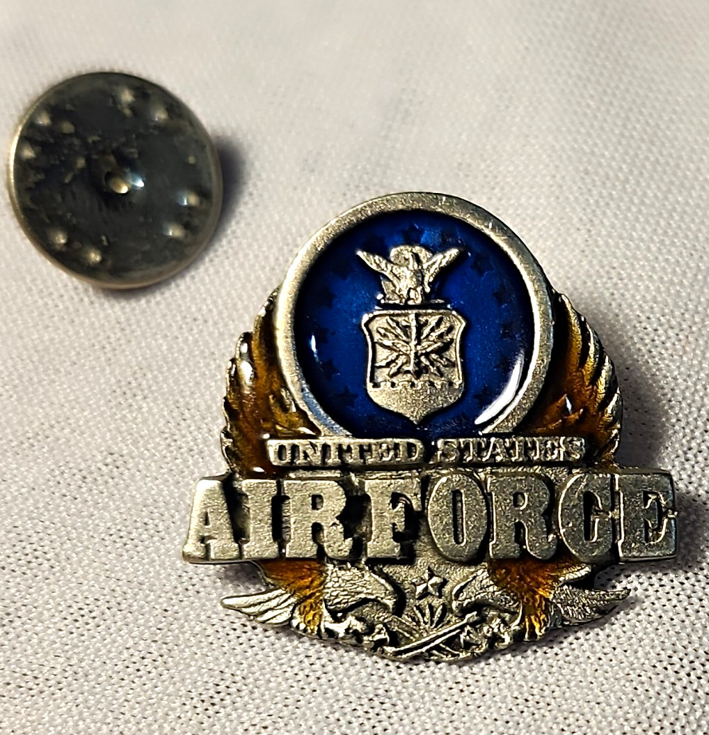 Vintage Siskiyou United States Air Force Pewter Pin #2036 SGI Reg #930261 USA