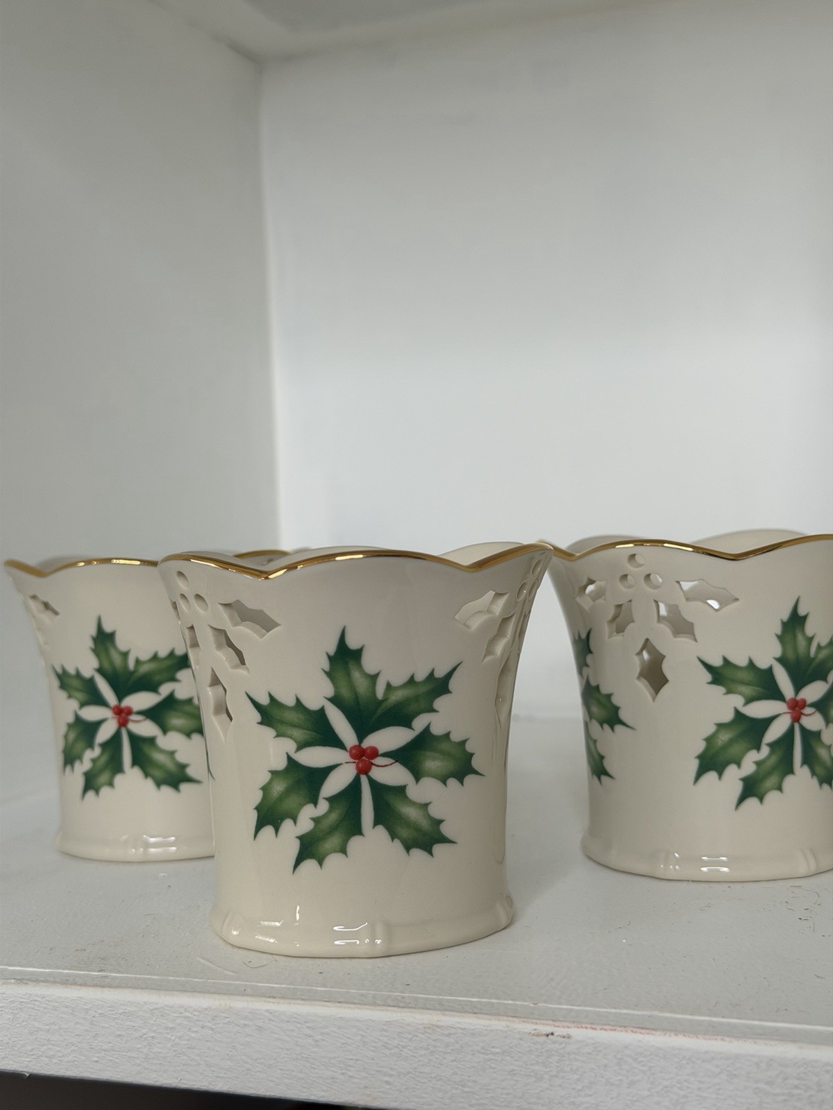 Lenox Holiday Pierced Votive Candle Holders Set of 3 Holly Gold Trim w/ Box