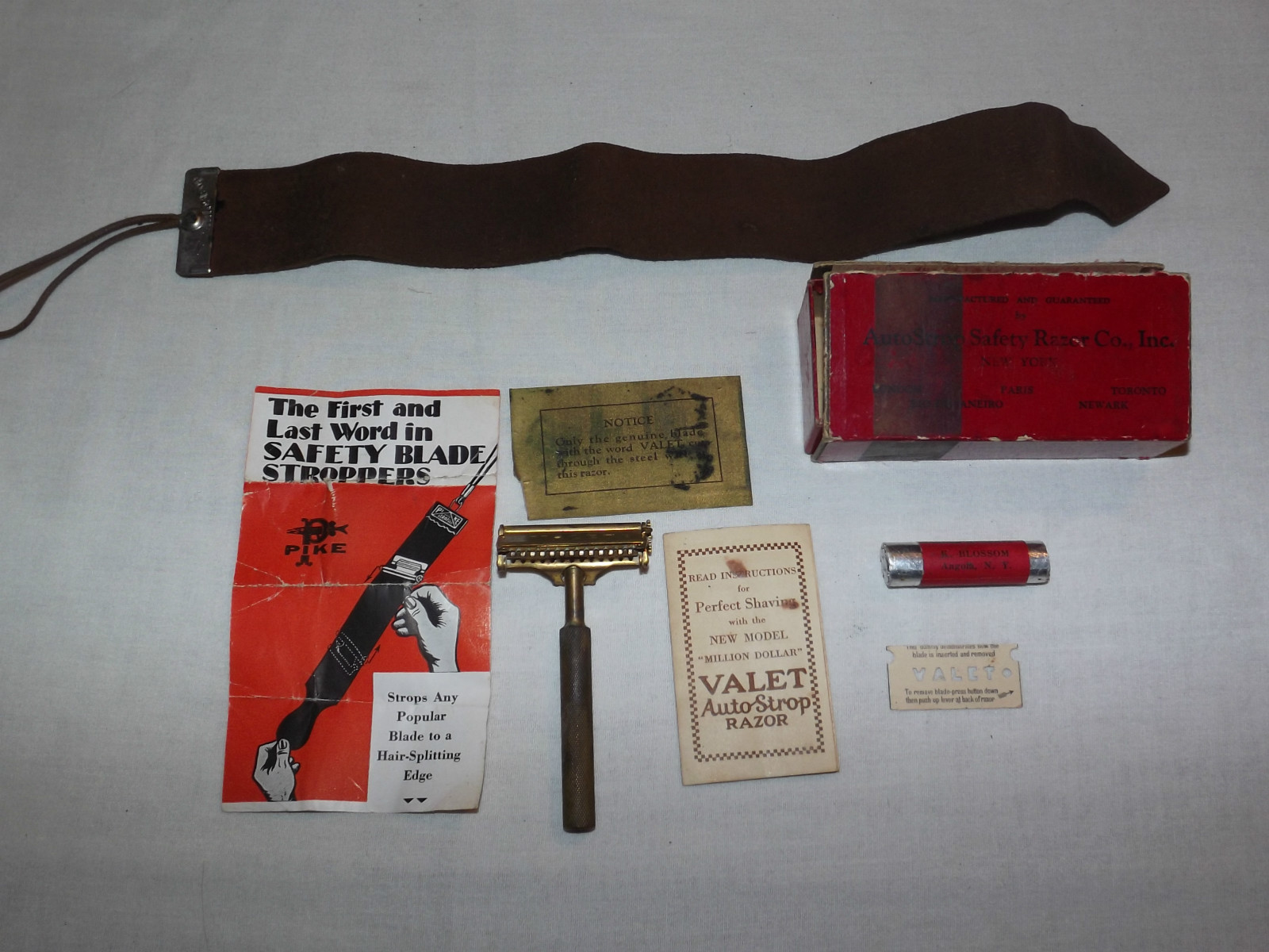 VINTAGE 1920S VALET AUTO STROP SAFETY RAZOR KIT