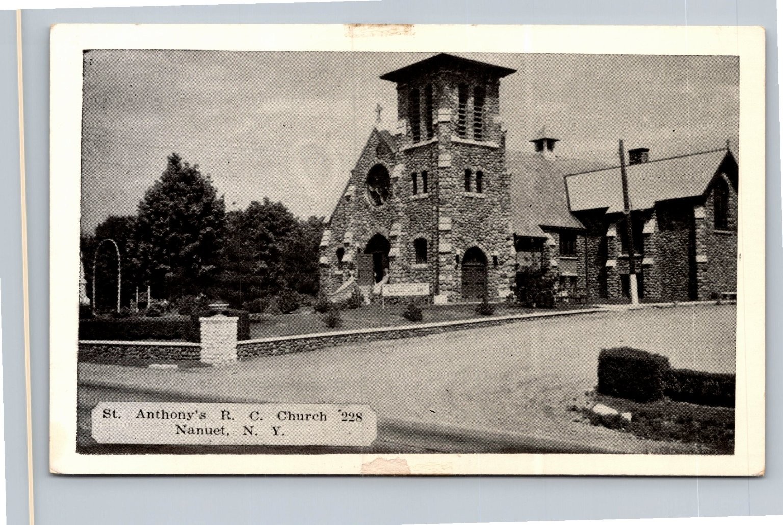 St. Anthony\'s R.C. Church Nanuet NY New York Vintage Postcard Dexter Press