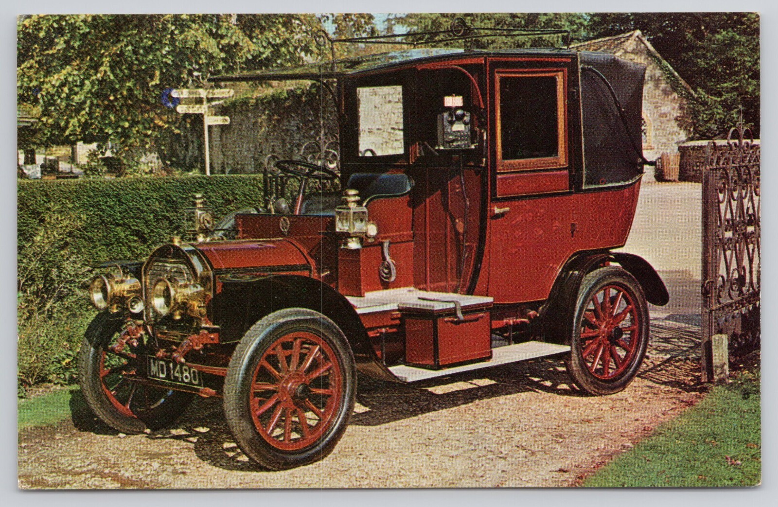 1908 12/14 HP Unic Taxicab Antique Car Montagu Motor Museum England Postcard