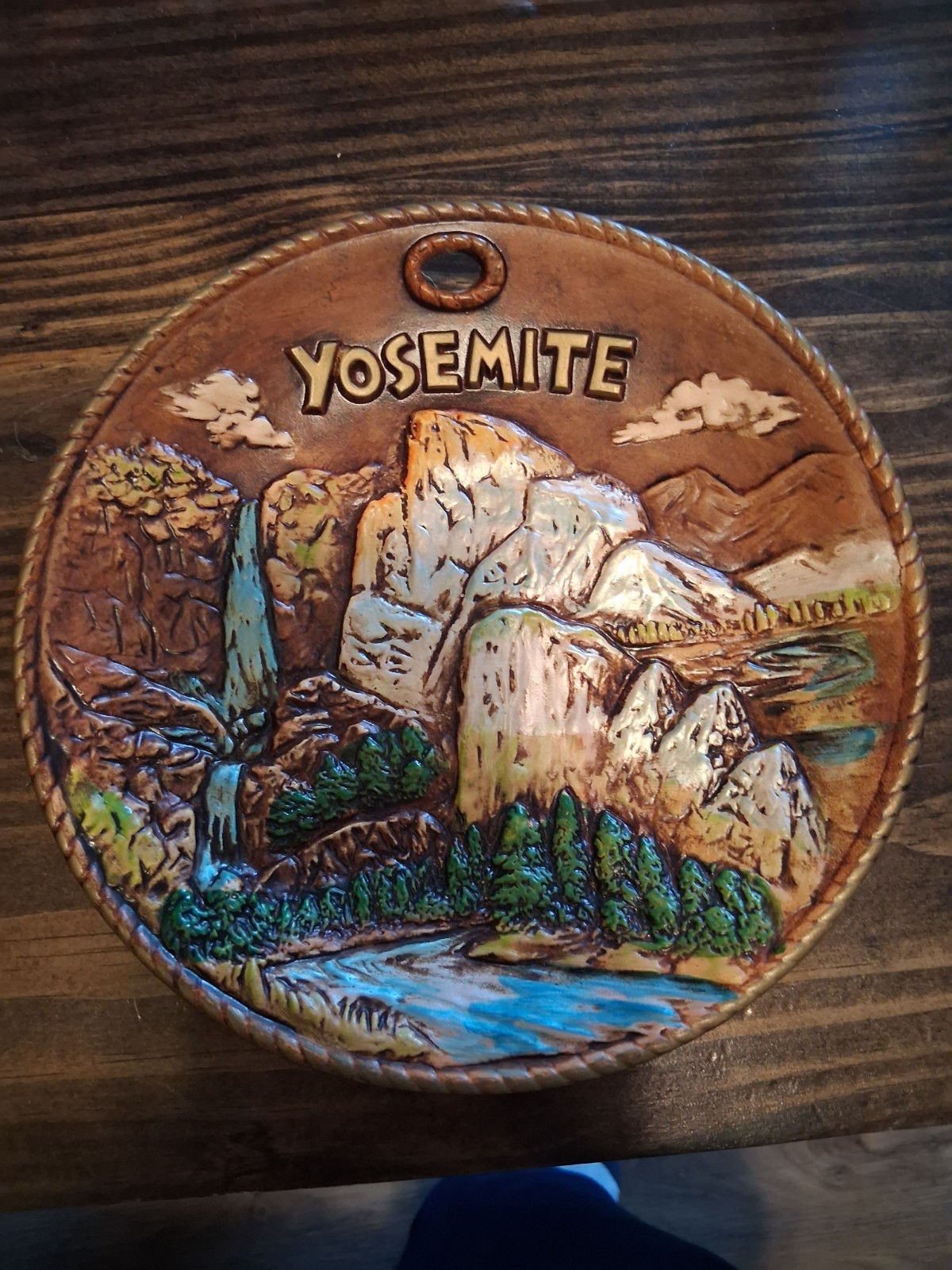 YOSEMITE, Ceramic SOUVENIR WALL PLAQUE / DISH [HAND PAINTED] JAPAN, #1960's yr. 