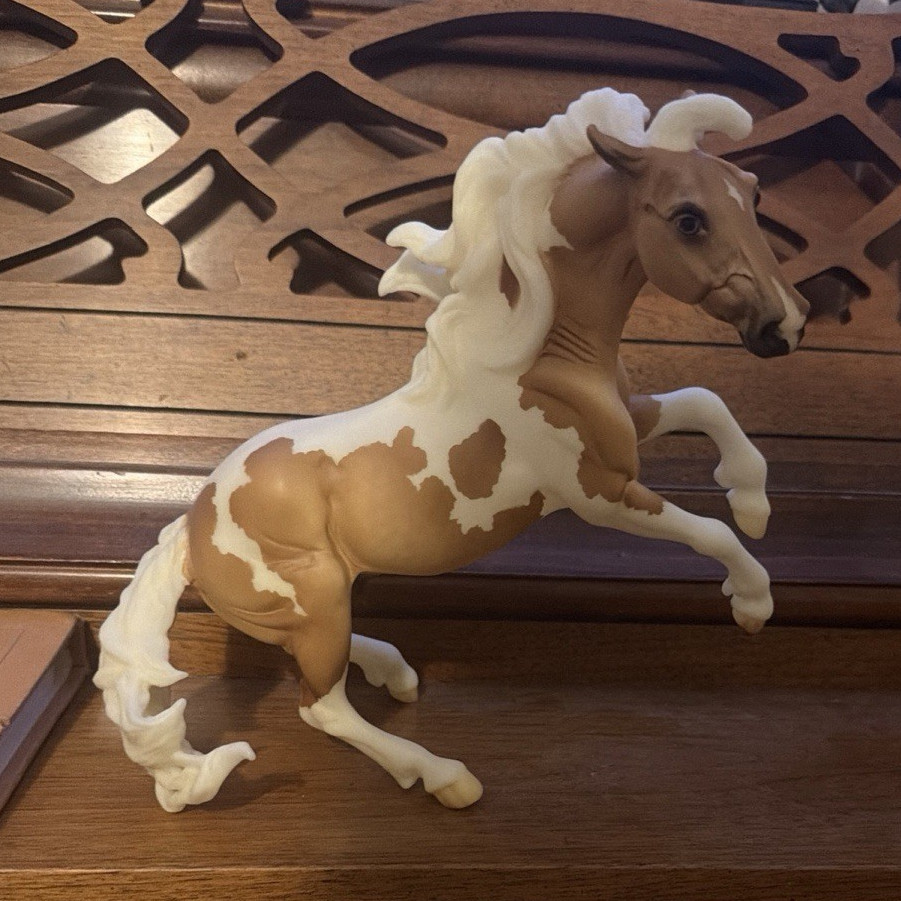 Breyer Pop The Cork