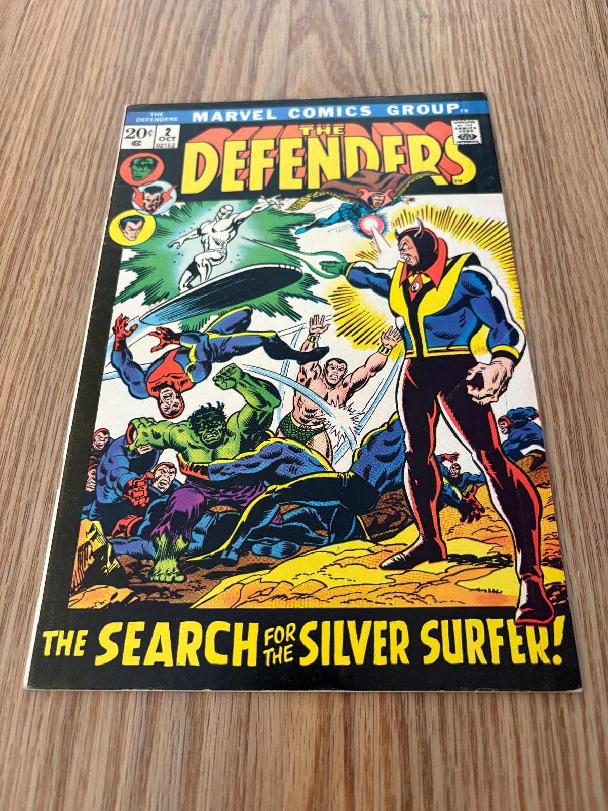 Defenders  2  VF  8.0  High Grade  Incredible Hulk  Doctor Strange  Sub-Mariner