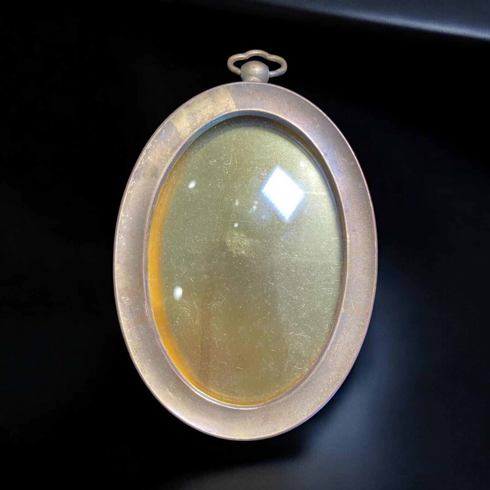 Antique Kronheimer & Oldenbusch K & O Co. Oval Brass Picture Frame Convex Glass