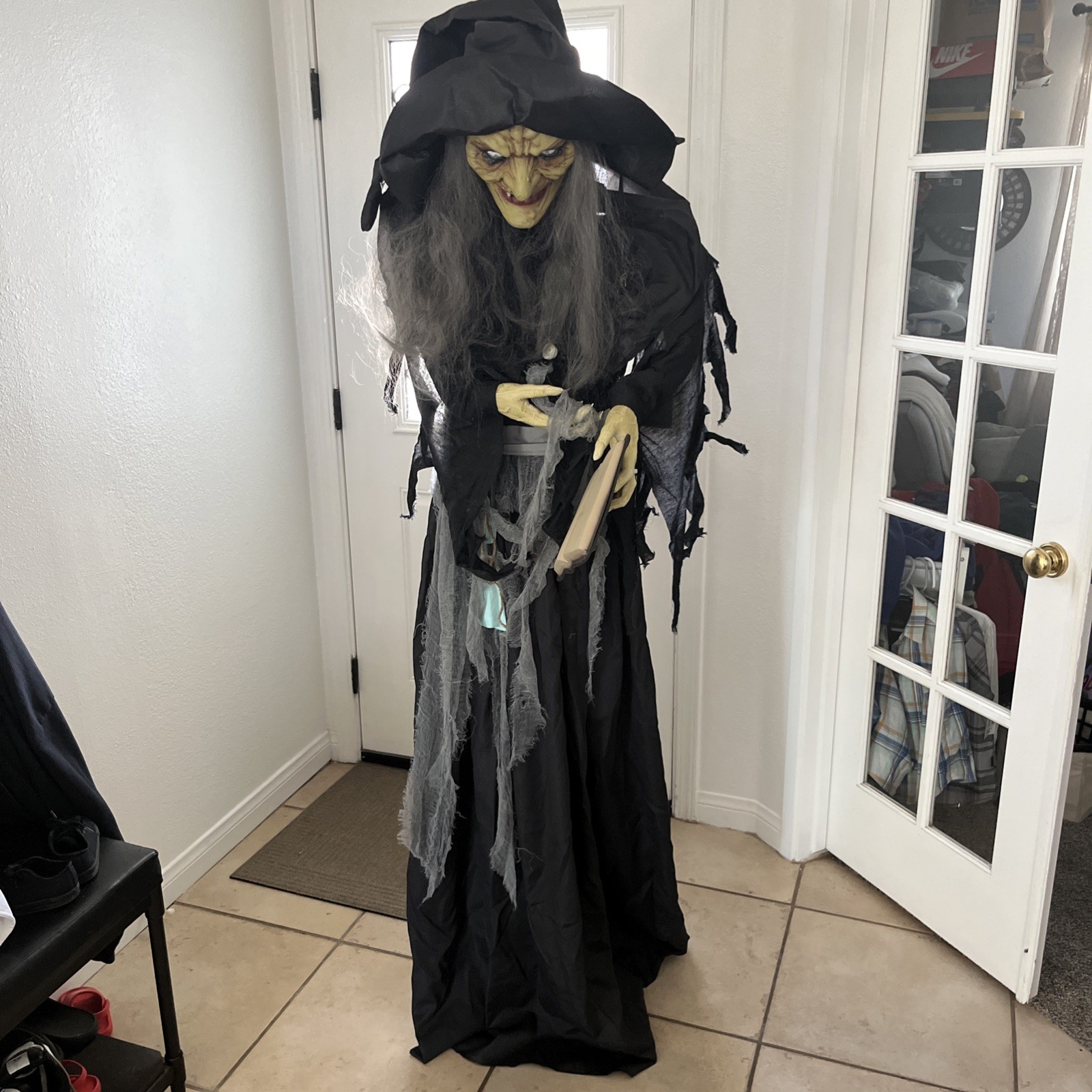 72 In Animated Witch with Spellbook Halloween Decor, Sound Activated Prop no box