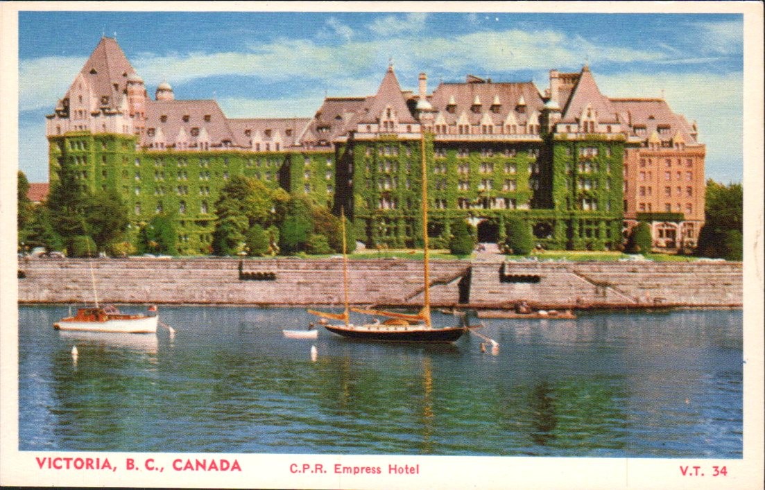 Victoria BC - C.P.R. Empress Hotel Inner Harbour - Vintage Postcard circa 1955