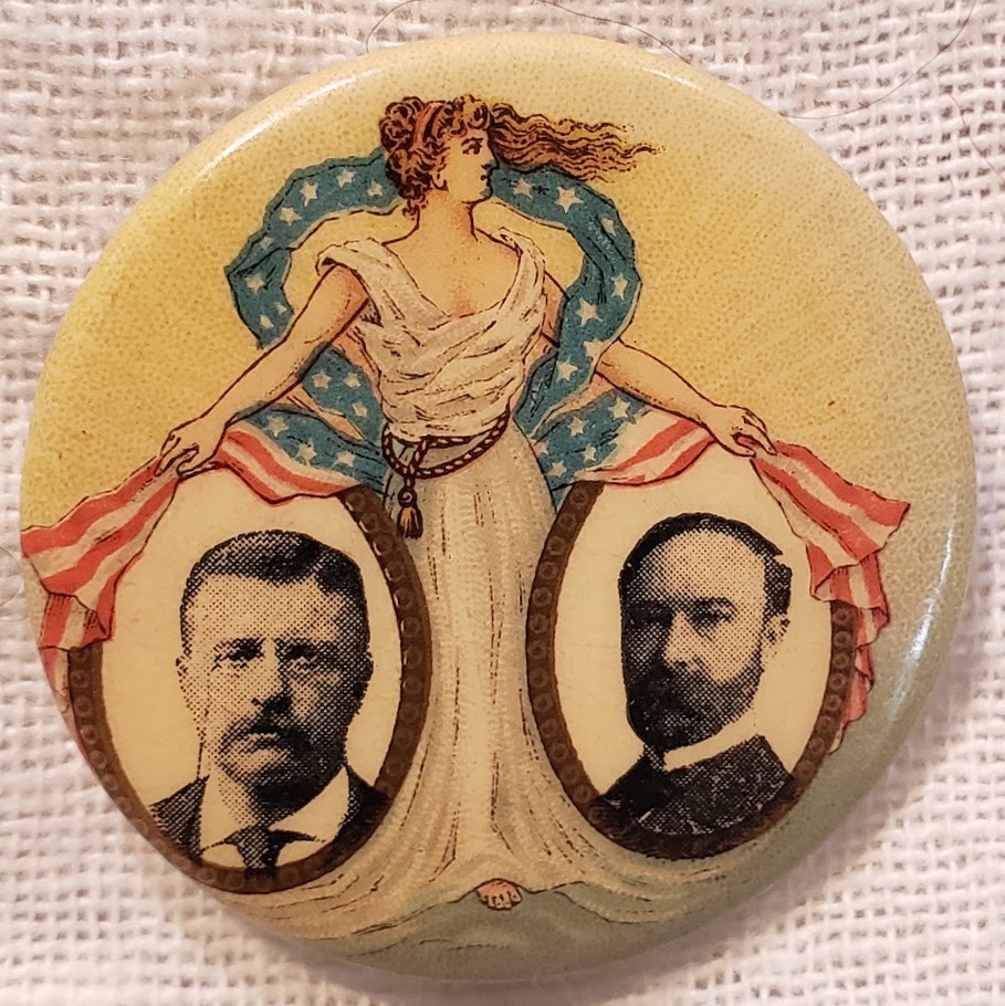 BEAUTIFUL 1904 ROOSEVELT FAIRBANKS JUGATE CELLULOID POLITICAL PIN BACK 1-1/4