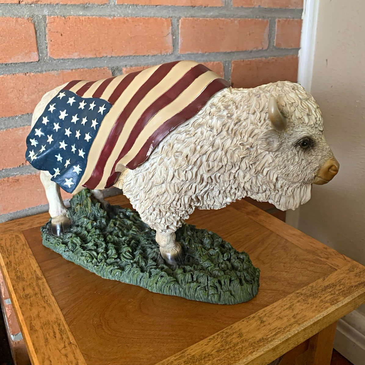 White Buffalo Figurine Statue w/ American Flag Blanket on Base Red White Blue