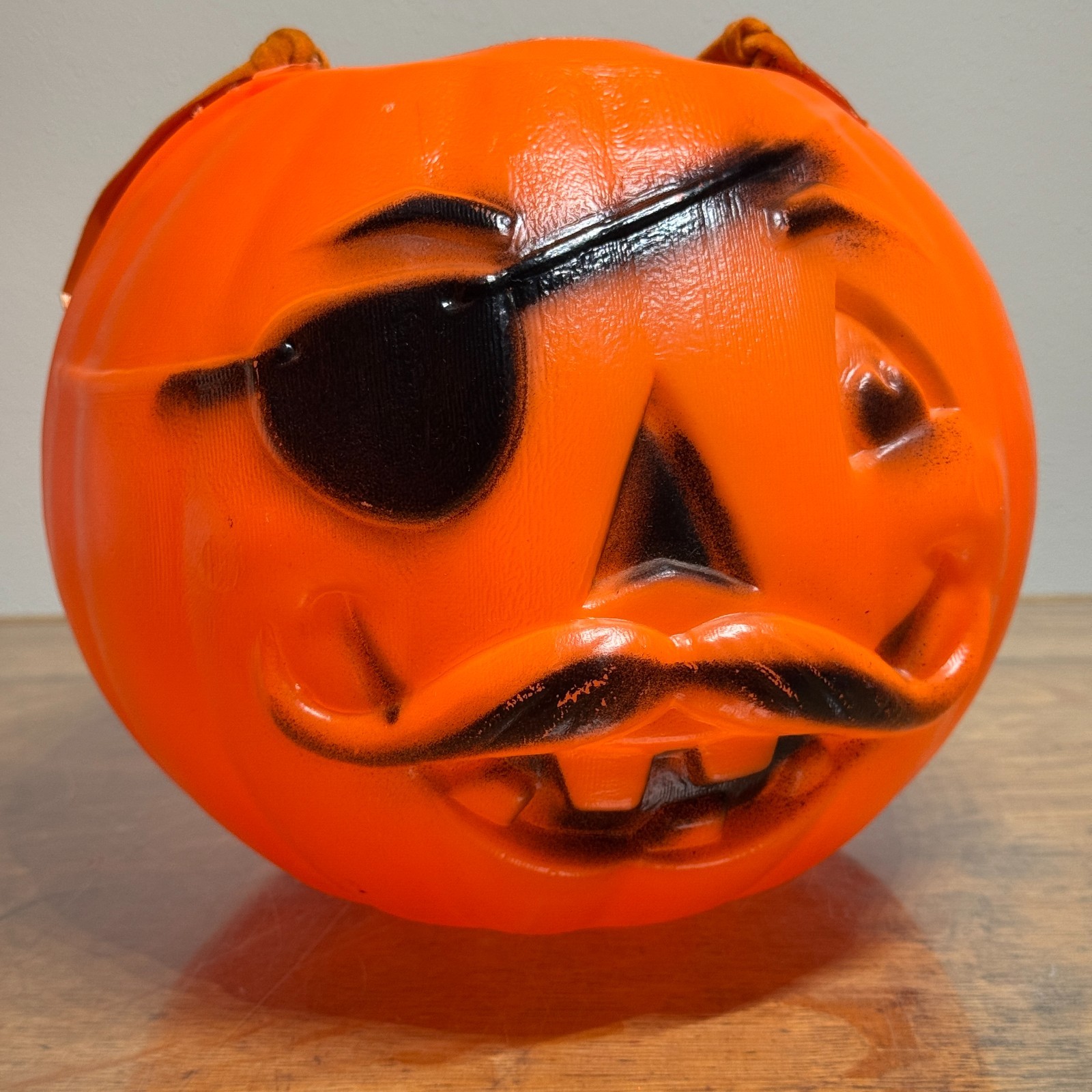 Vintage 1960s Pirate Jack-O'-Lantern Halloween Candy Bucket