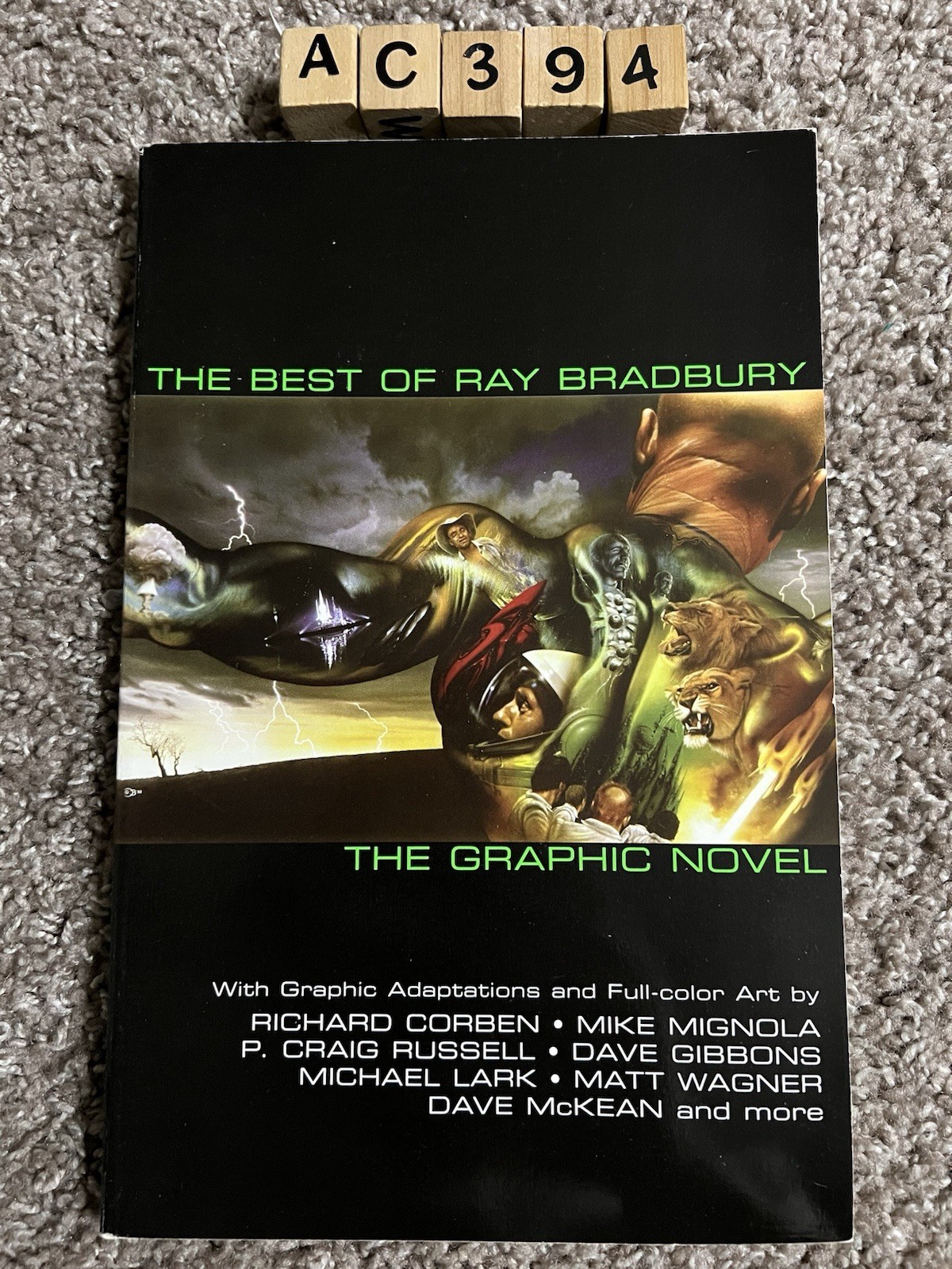 The Best of Ray Bradbury : The Graphic Novel 2003 Has Some Wear