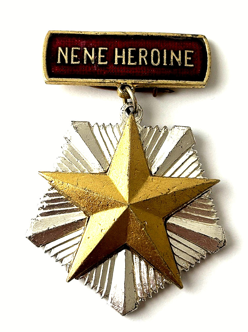 Albania Mother Heroine NENE HEROINE Medal Communist Era 1955 Vintage