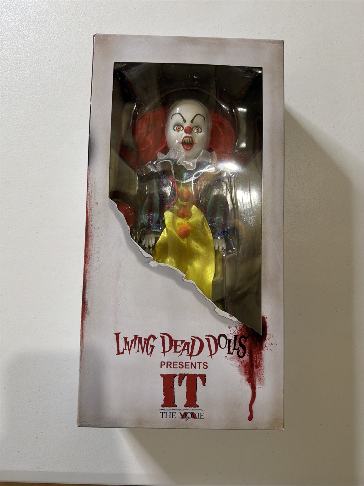 Living Dead Dolls Pennywise IT The Movie Horror Mezco Toyz 10
