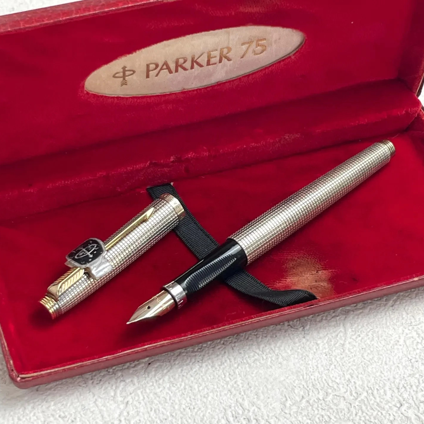 Vintage PARKER 75 Sterling Gold Filled Fountain Pen 14K F Nib Made in USA BS224