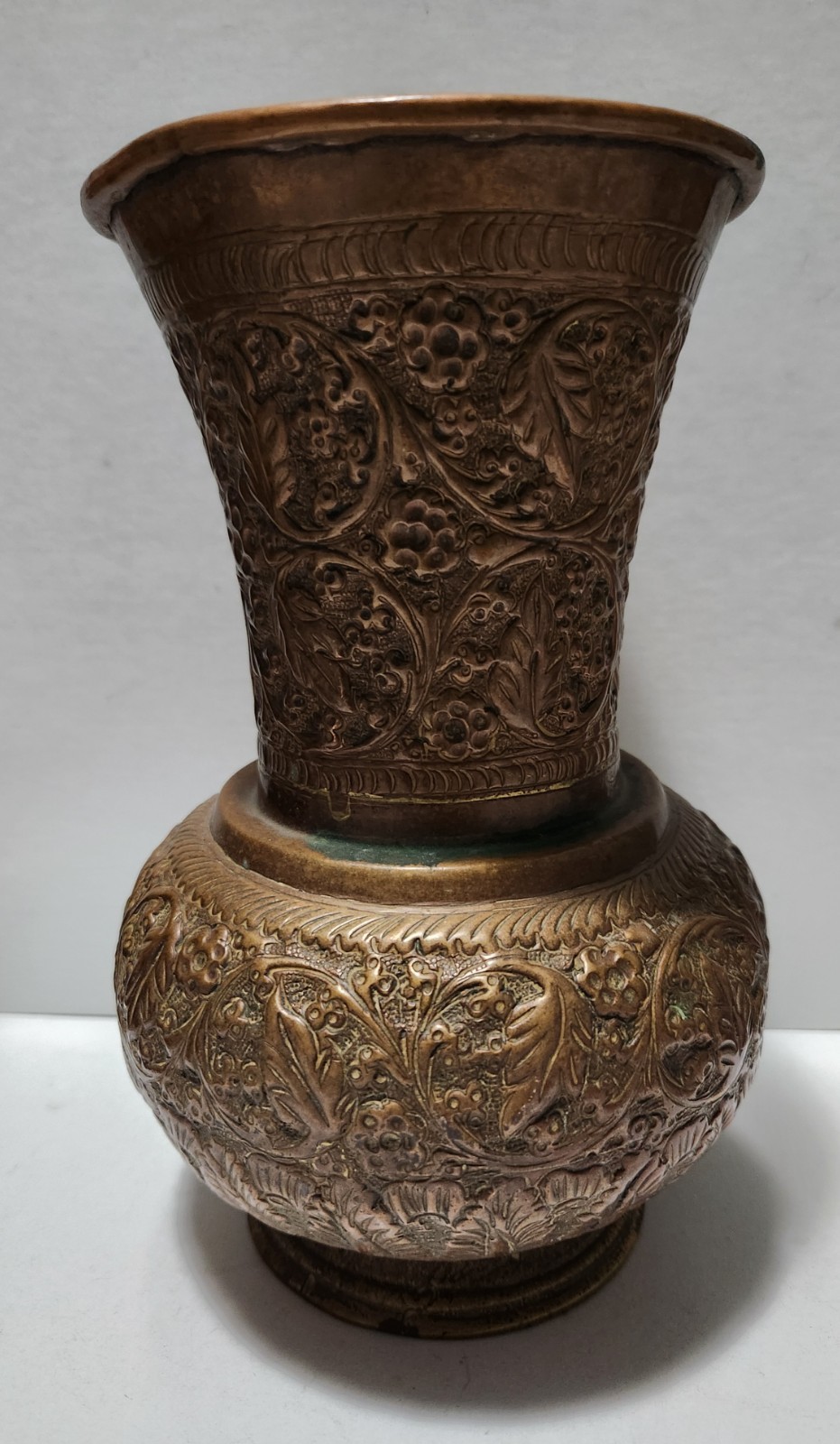BEAUTIFUL ANTIQUE / VINTAGE HANDMADE COPPER / BRASS VASE 