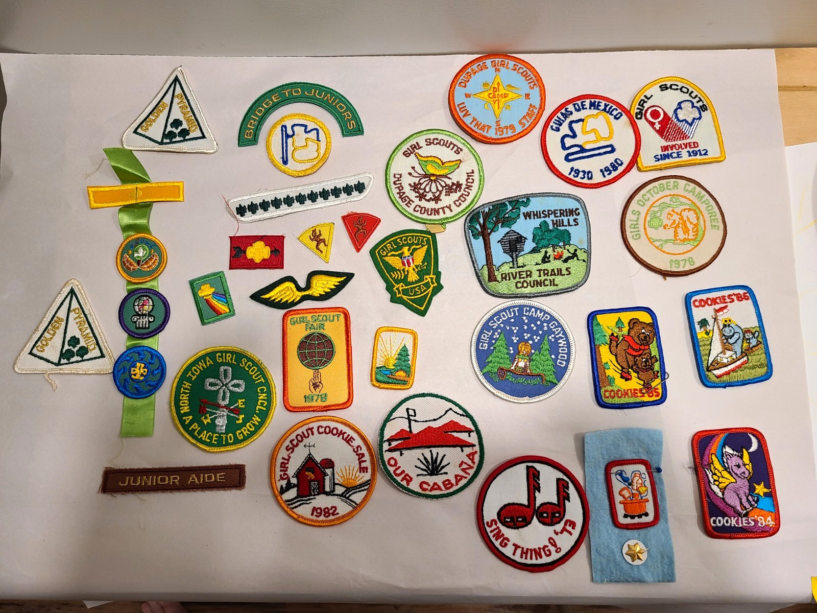 Girl Scouts & Girl Guides Junior Patch & Badge Lot, Vintage 1973-1984