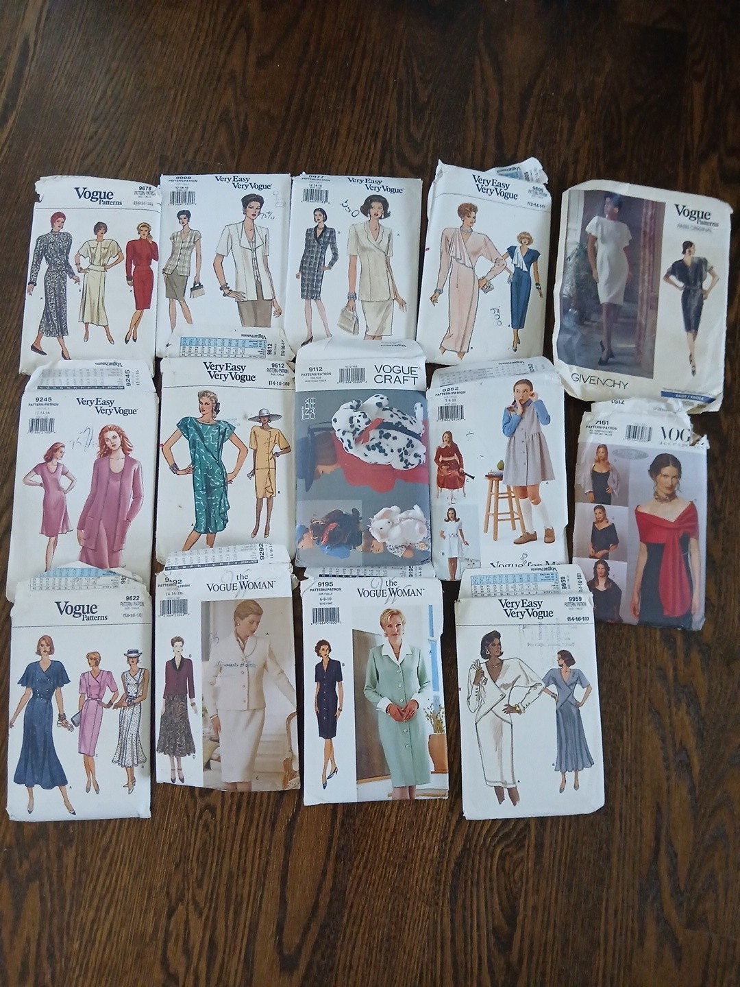 Vintage Vogue Sewing Patterns Women’s Lot of 14 Cut