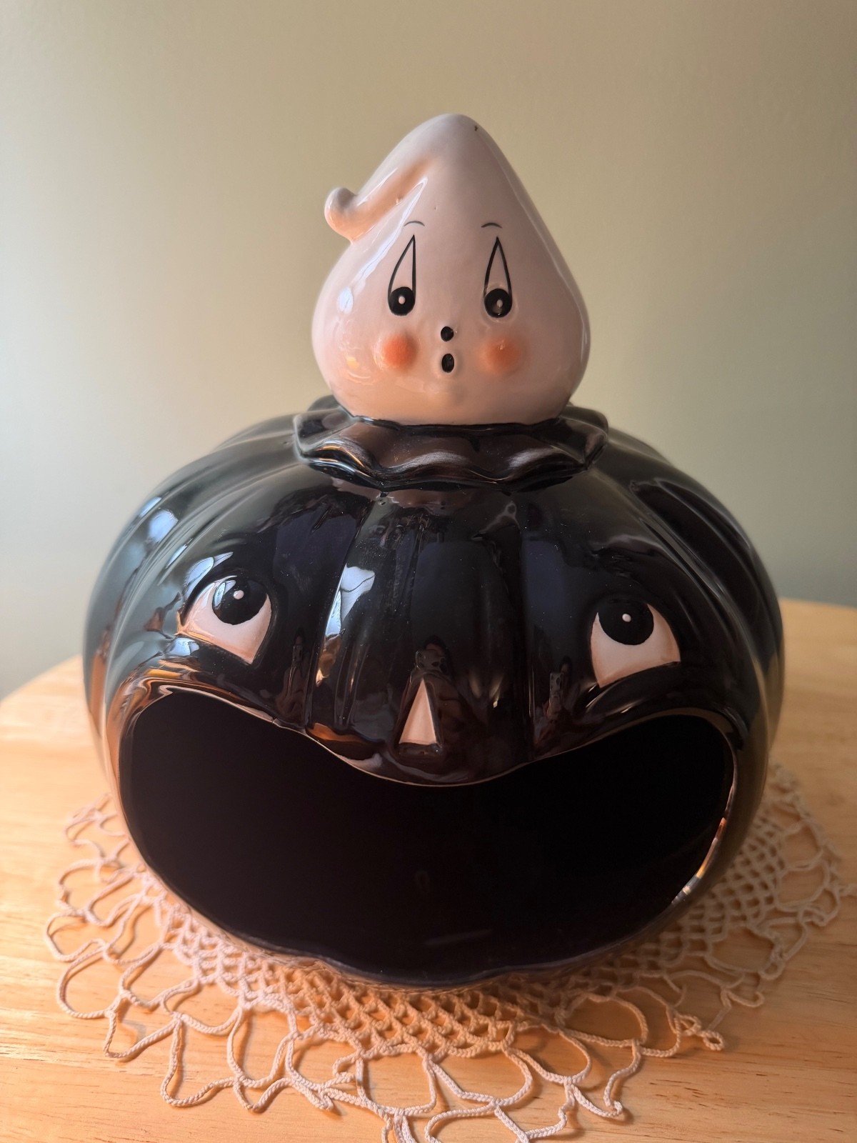 Very Rare Large Size Johanna Parker Black Pumpkin Ceramic Candy Holder