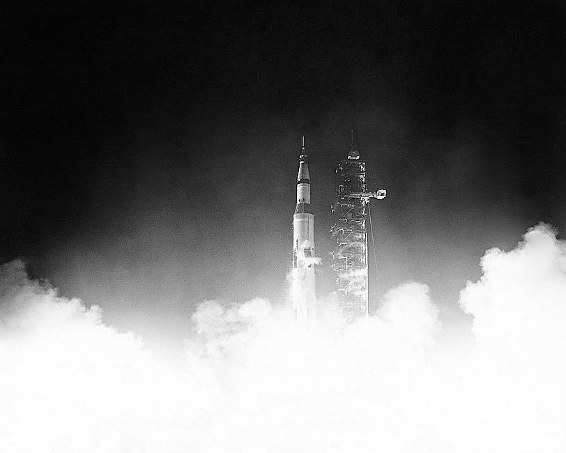 NASA APOLLO 17 NIGHT LAUNCH 11x14 GLOSSY PHOTO PRINT