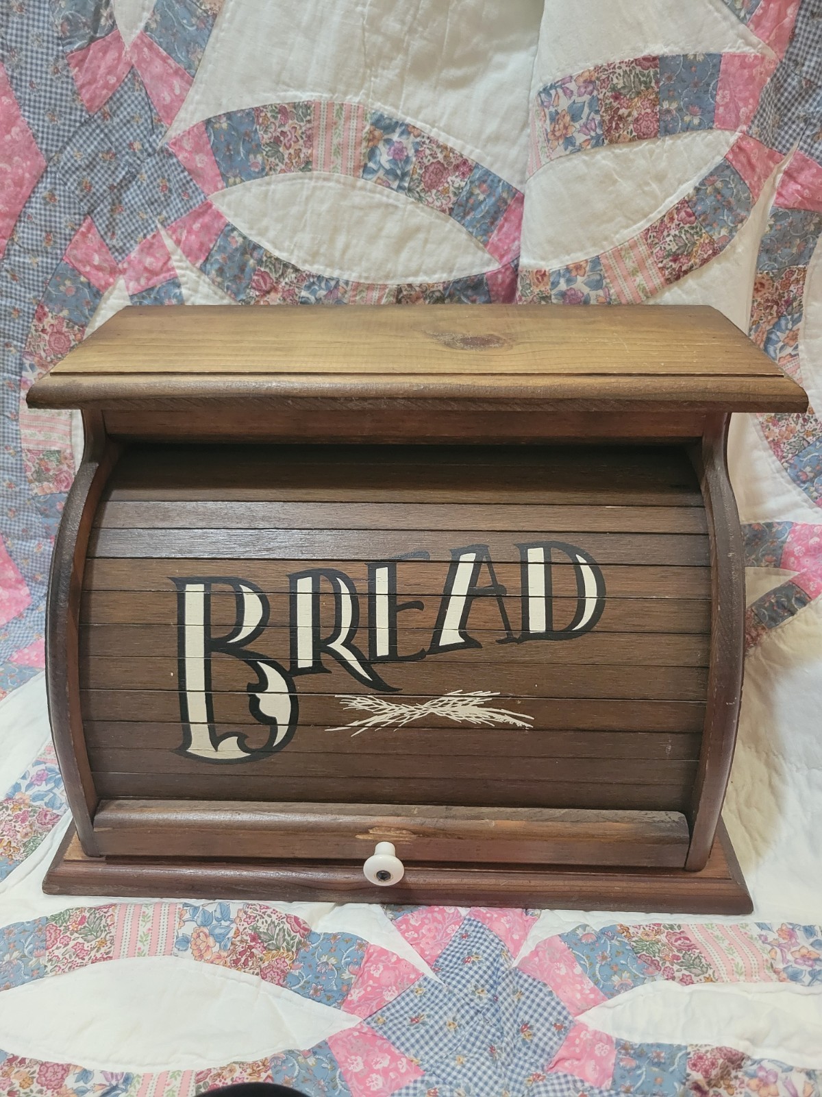 Vintage Wood Roll Top BREAD Box Primitive Rustic Cottage Farmhouse Grannycore 