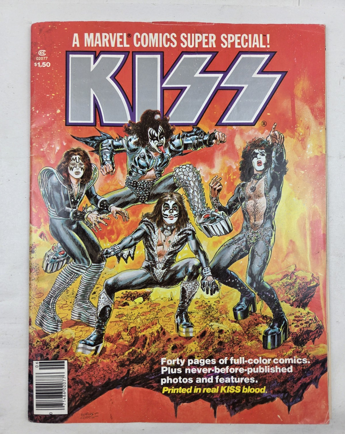 Marvel Kiss Comic Book 1977 Printed with Kiss Blood w Poster Read