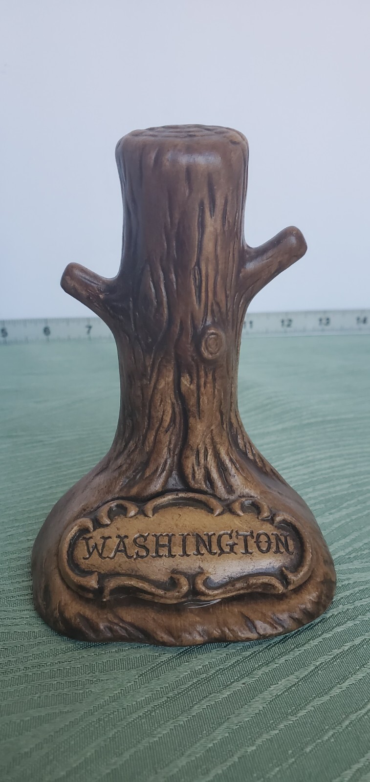 VINTAGE SOUVENIR TREE SCULPTURE TREASURE CRAFT MADE IN USA - Washington