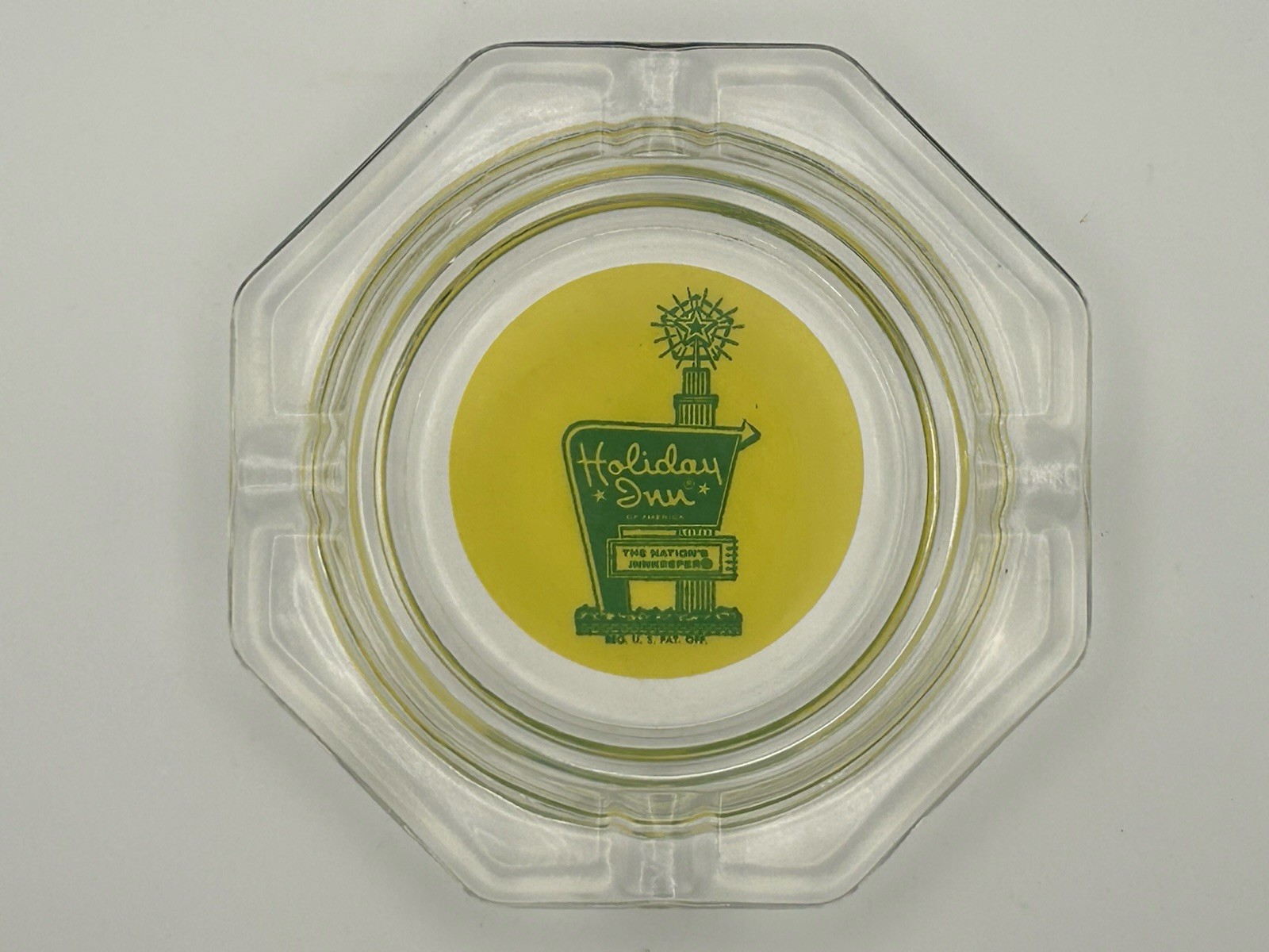 Ashtray Holiday Inn The World\'s Innkeeper Clear Glass Green Lettering UNUSED Vtg