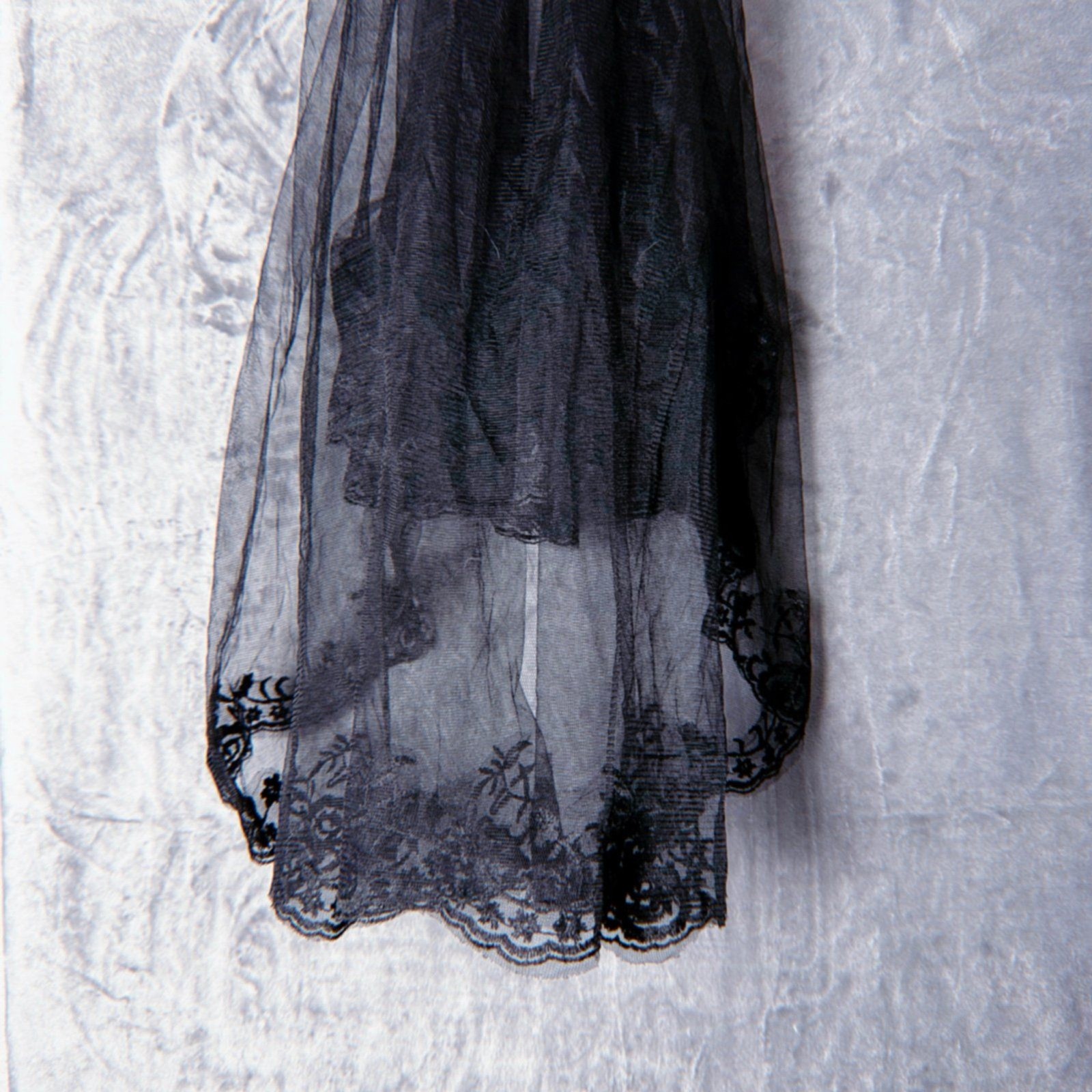Black Lace Veil - Gothic Bridal Halloween Costume - Tulle Embroidered with comb