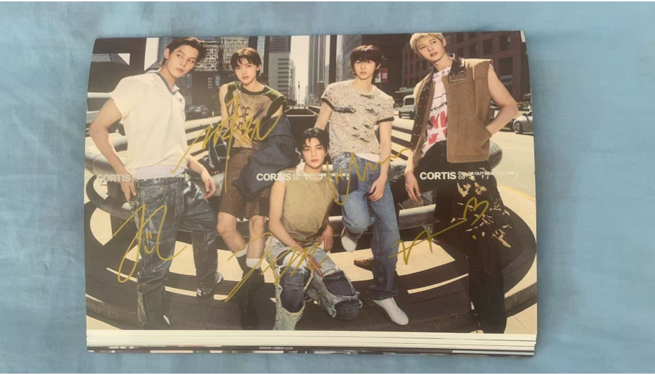 CORTIS Autograph Signature Debut Album Fidelity Collection Gift CORTIS亲笔签名出道专辑