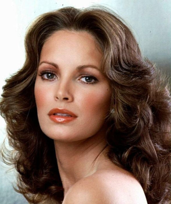 Jaclyn Smith 8x10 Glossy Photo