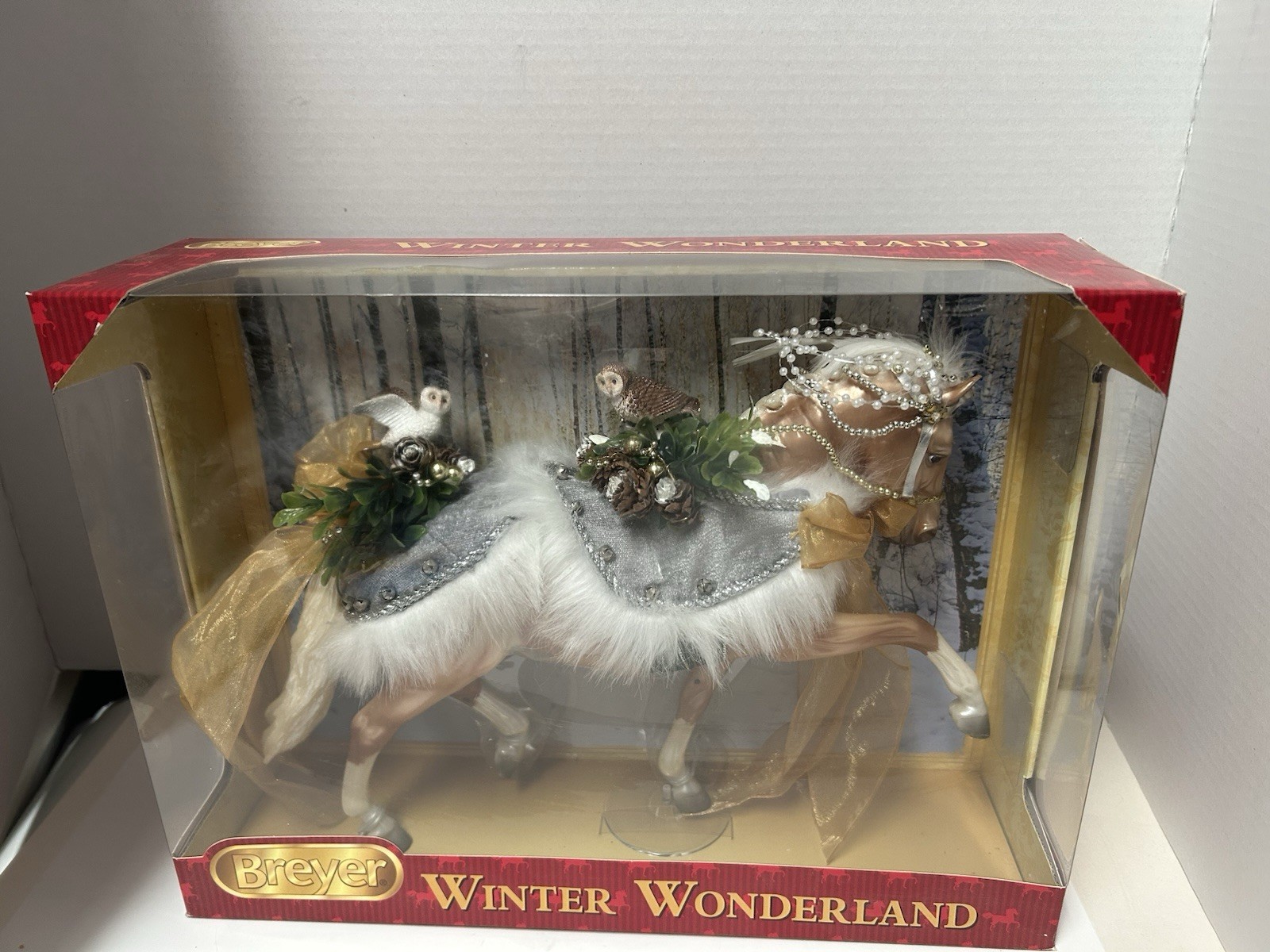 Breyer 2017 Christmas Holiday Horse “Winter Wonderland” NIB NRFB