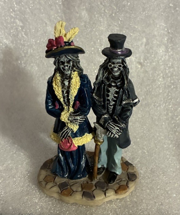 Lemax Spooky Town Very Old Couple Halloween Retired EUC