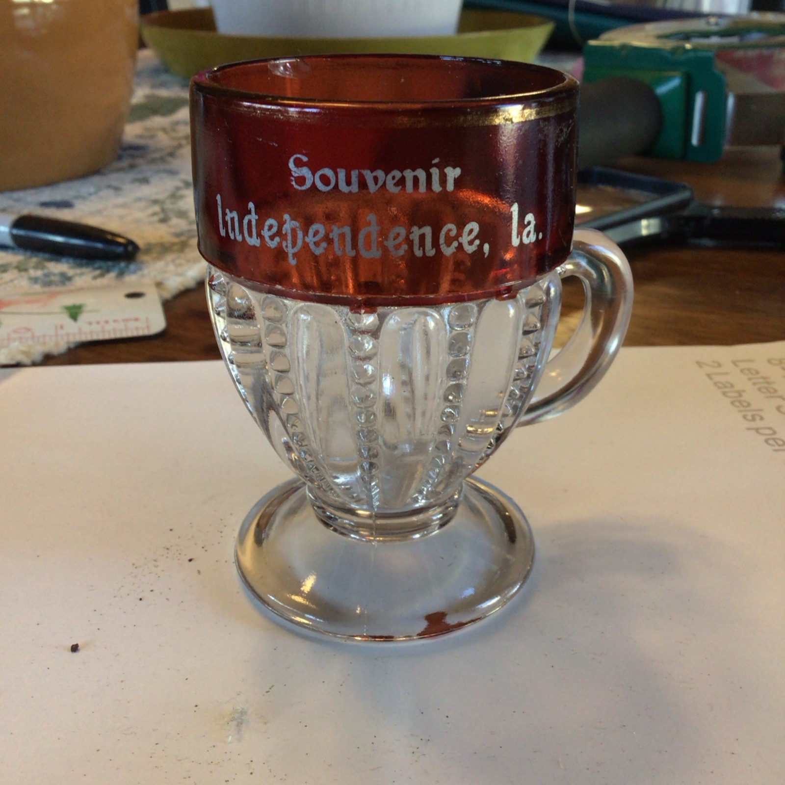 3.5” EAPG GLASS CUP  SOUVENIR INDEPENDENCE IOWA IA ADVERTISING 1900’s 