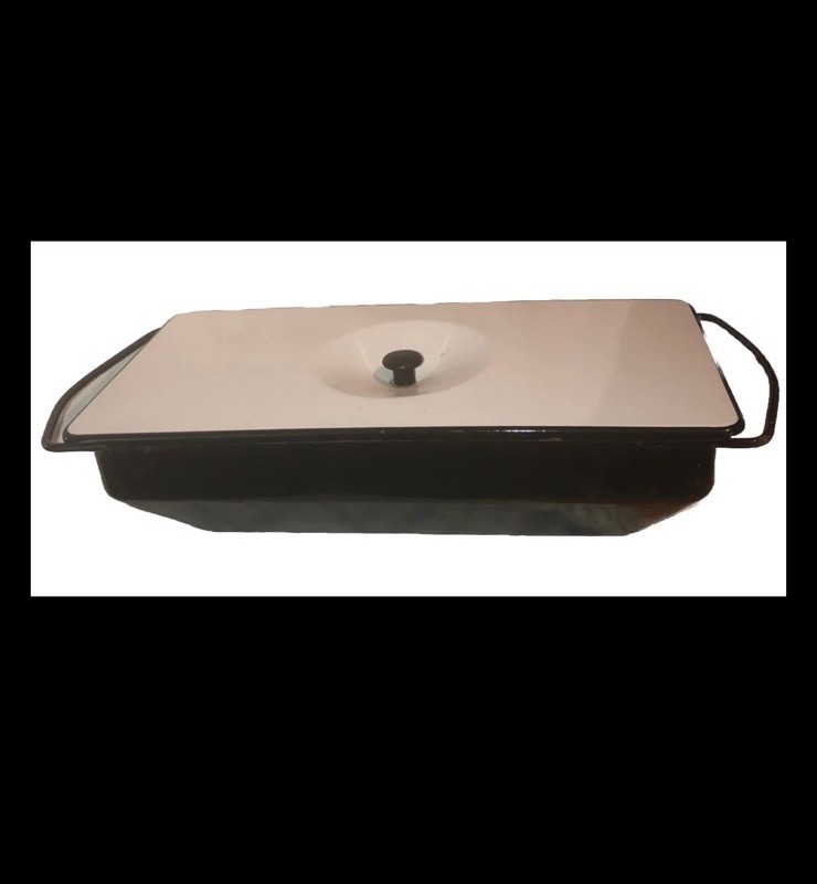 Nice Antique Black And White fun Enamelware Rectangle 16 Inch Covered Pan