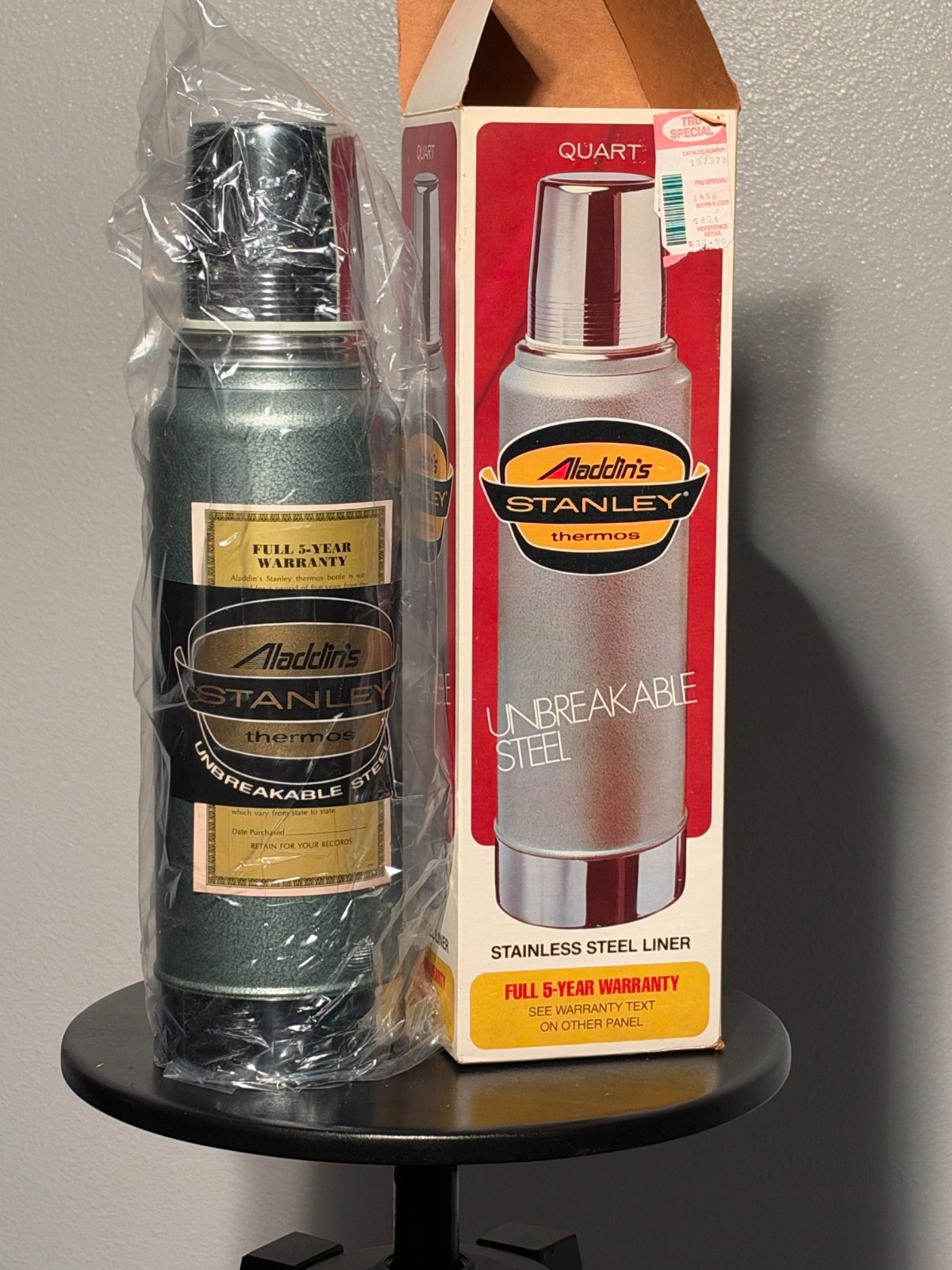 Vintage Aladdin Stanley A-944C 1 Quart Thermos NOS New In Box USA Vacuum Bottle