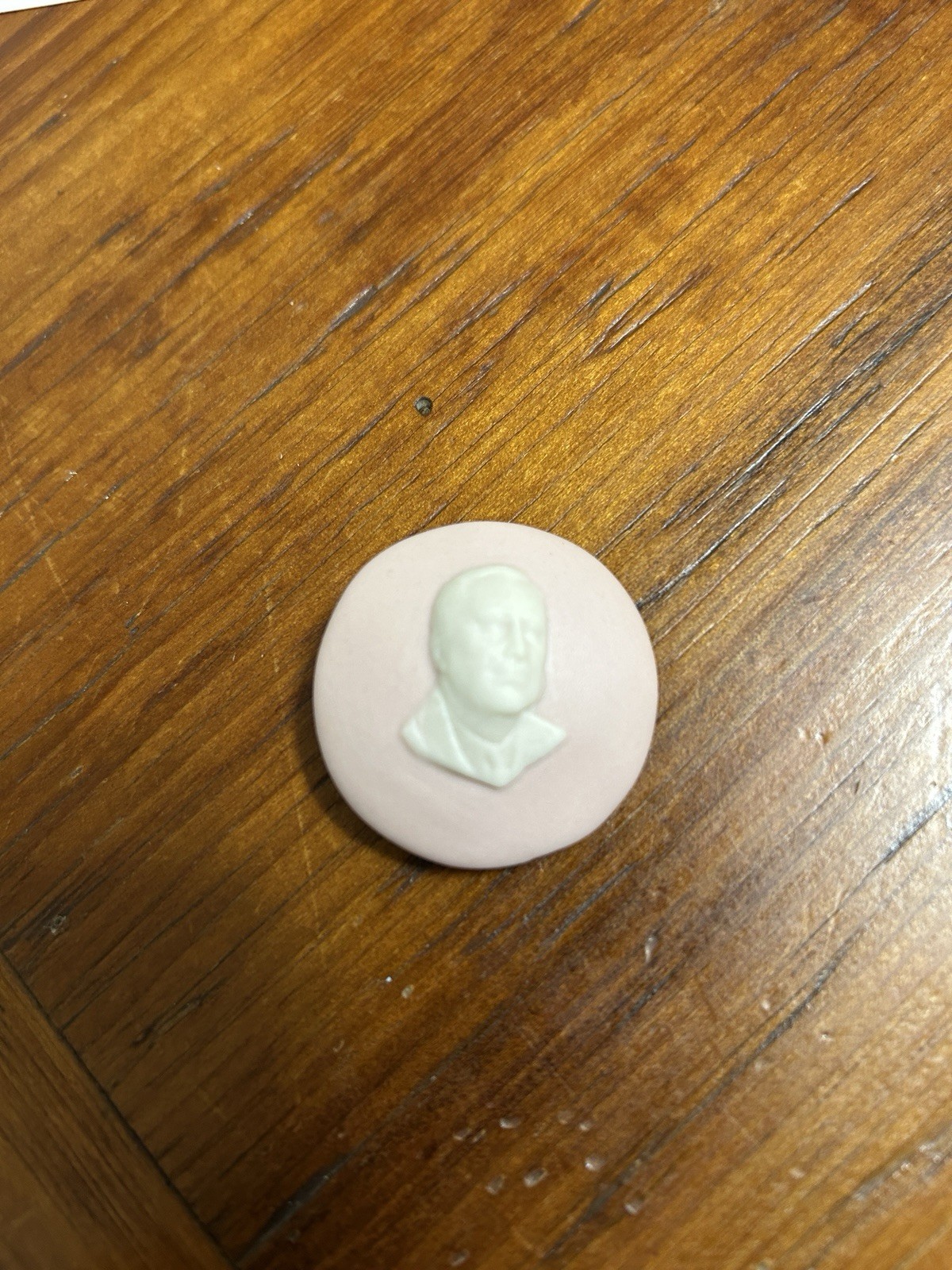 Theresa Rarig Jasperware Button Distinguished Man  1-1/4 inch